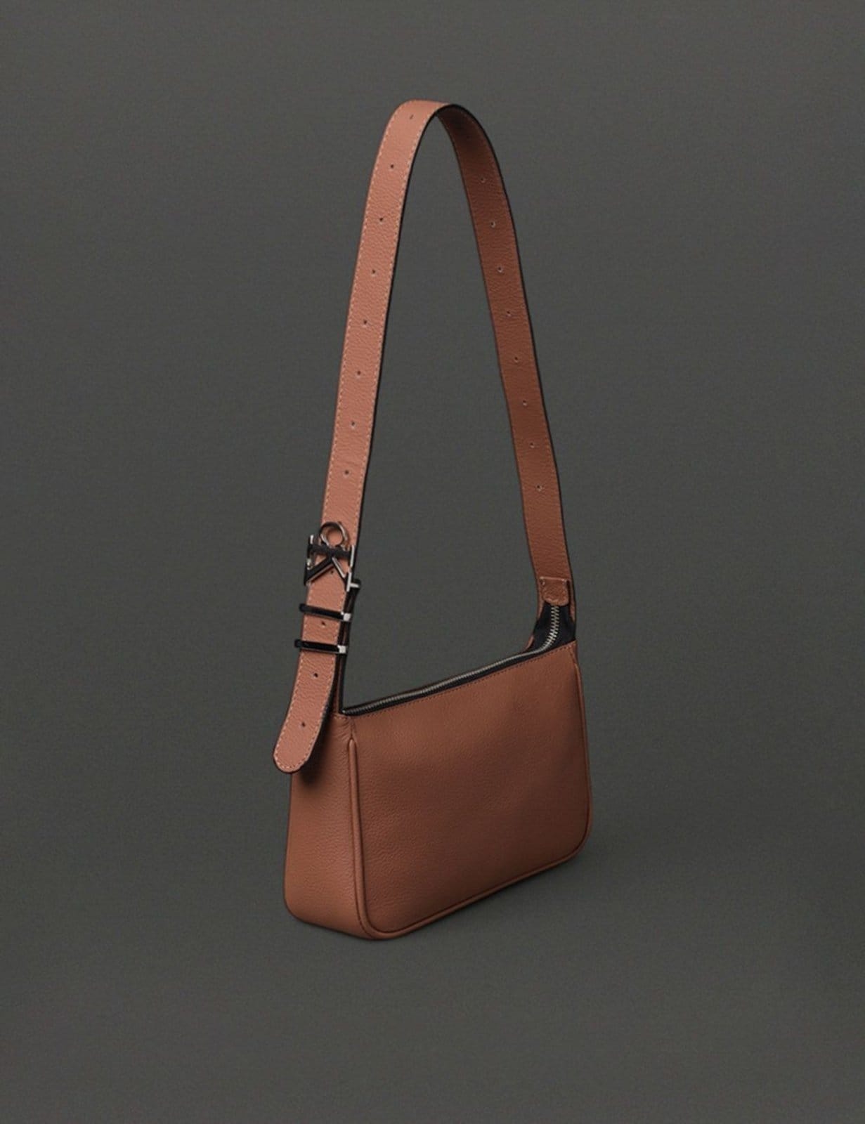 Vista 2 Shoulder Bag Feminina Fivela Calvin Klein Jeans - Havana Calvin Klein Jeans caramelo