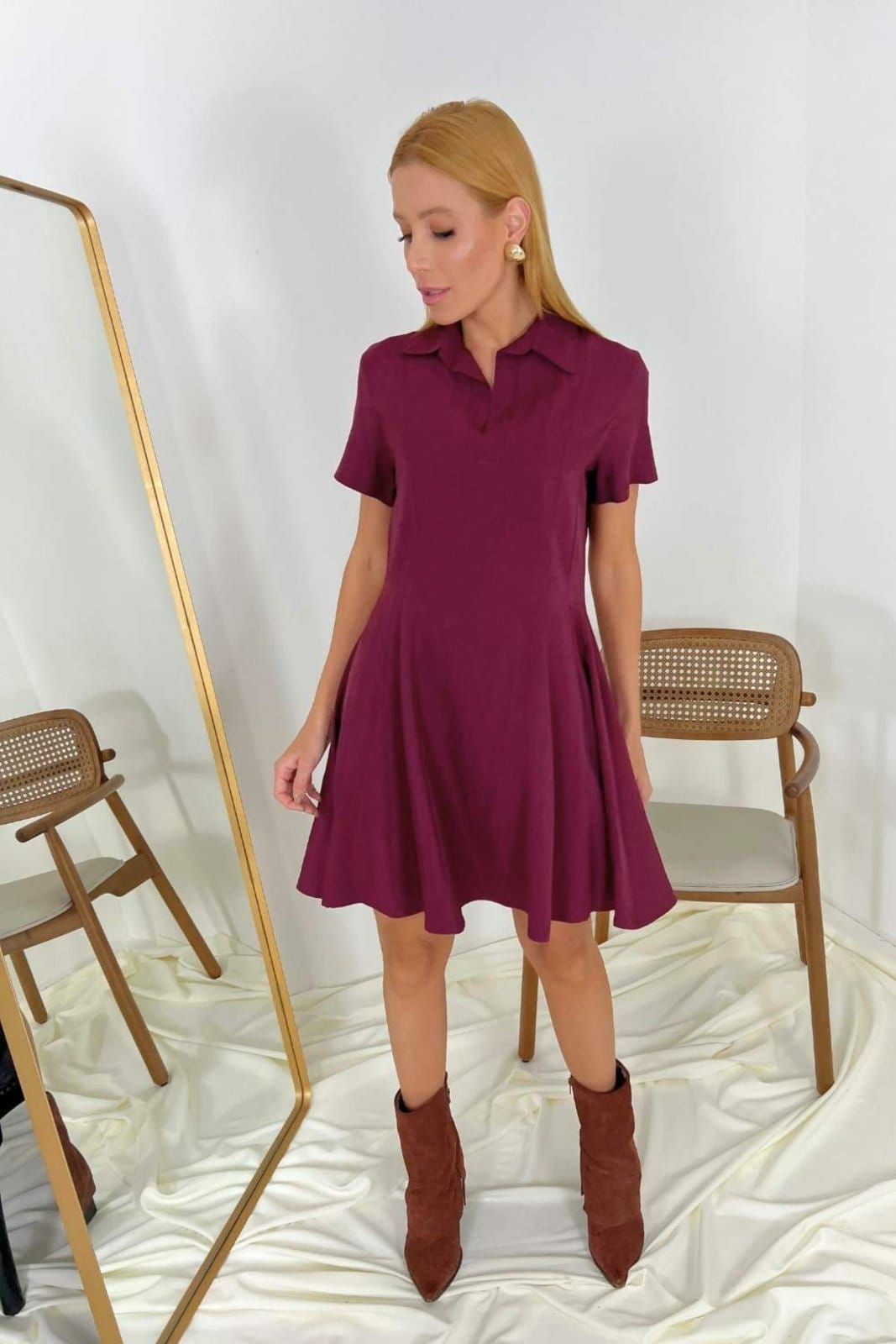 Vestido Vanibele Curto Cereja