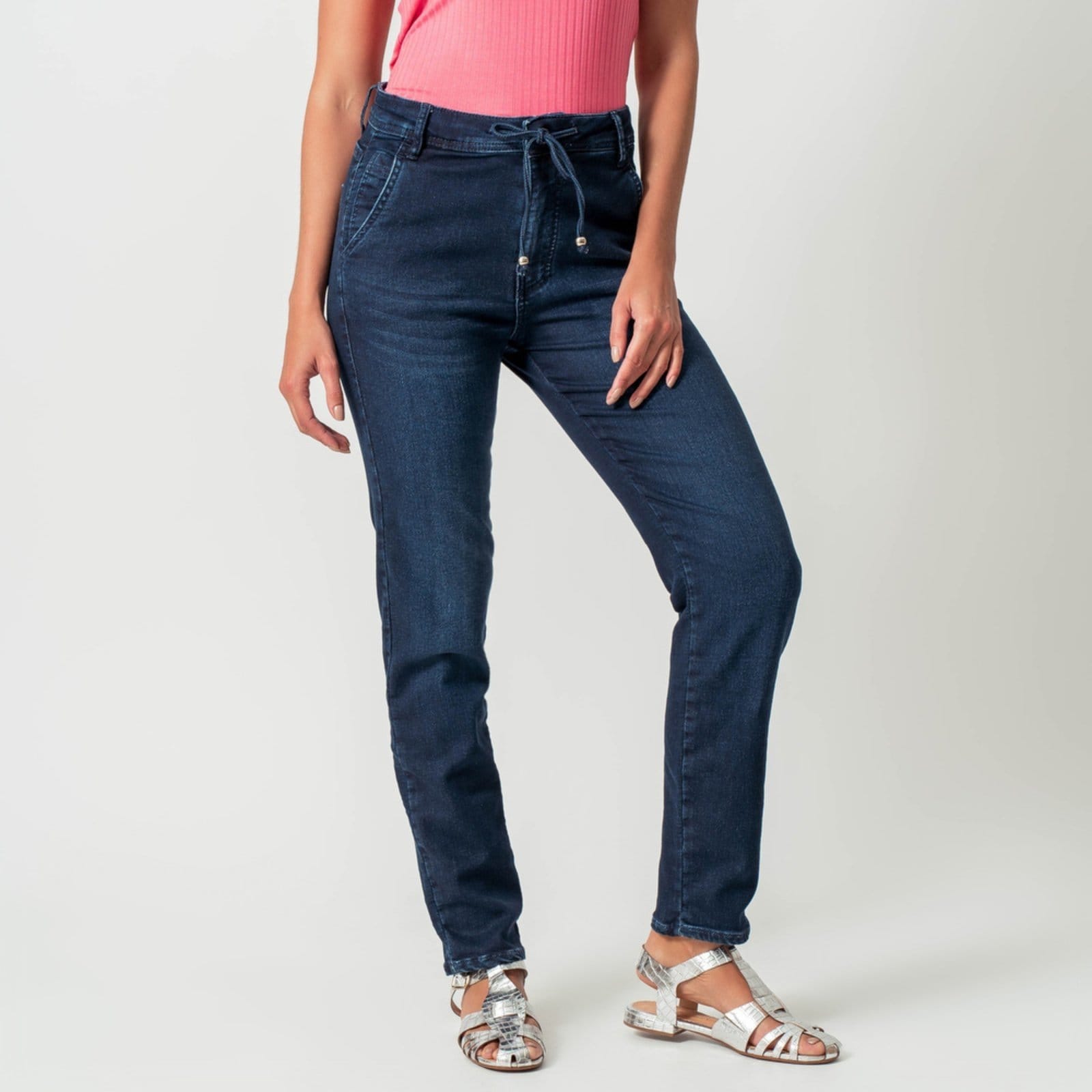 Calça Jogger Reta Jeans Confort Bolso-Faca Azul Escura