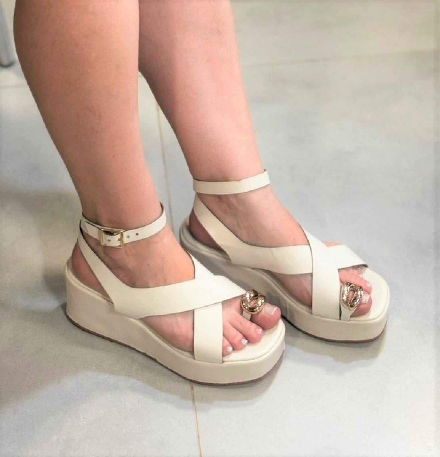 Vista 2 Sandália Anabela com Ribite ABS 611 Rofely Off White Rofely off-white white