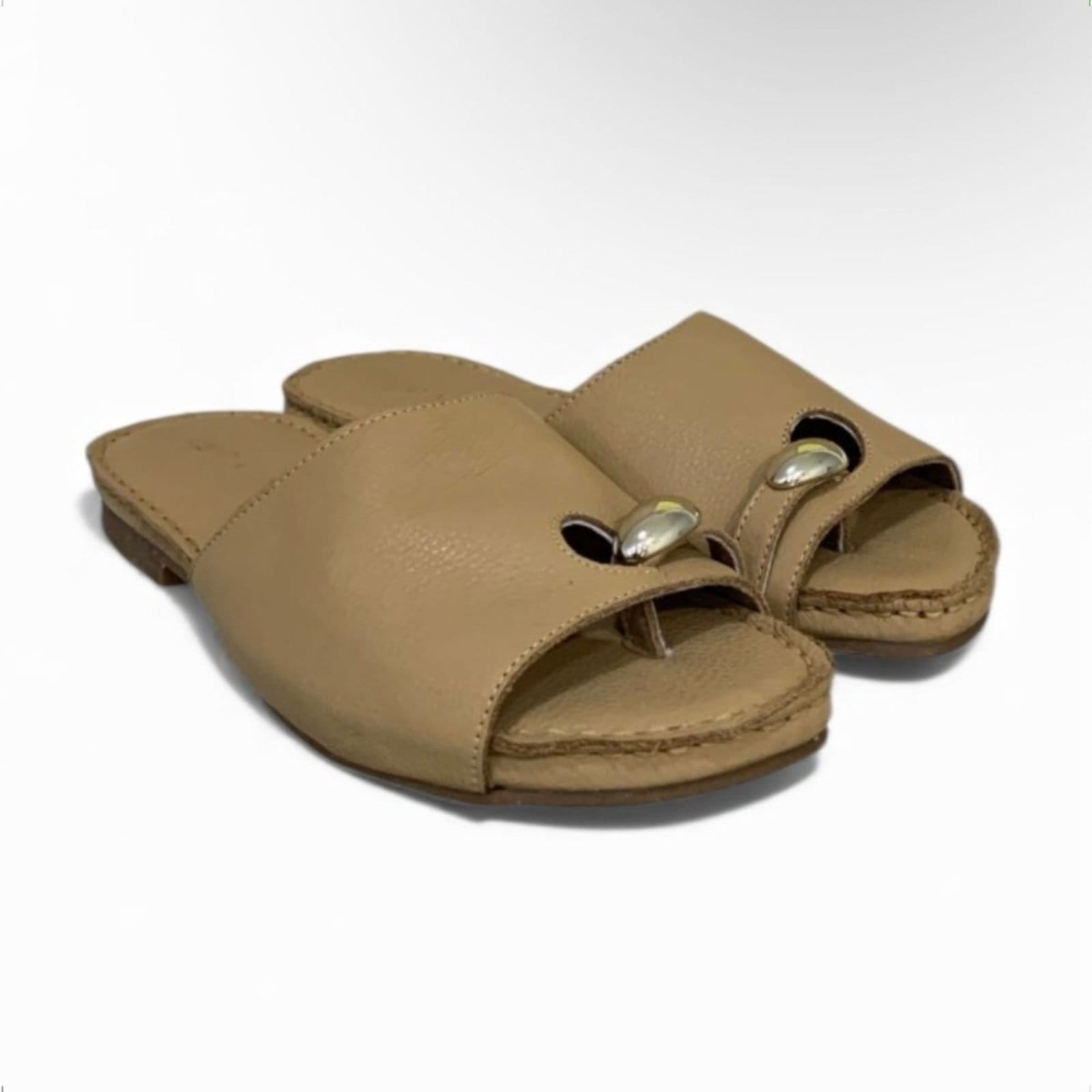 Vista 2 Sandália Feminina Rasteira Moscardini em Couro 347109 Palha Moscardini bege