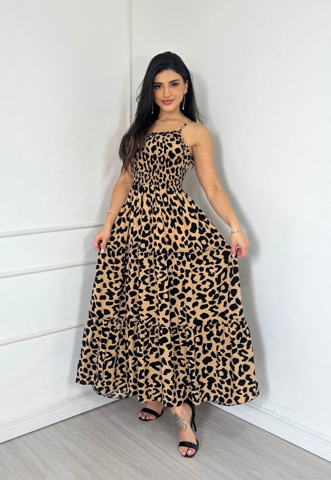 Vestido Alcinha Lastex Longuette Animal Print Onça Adrielly