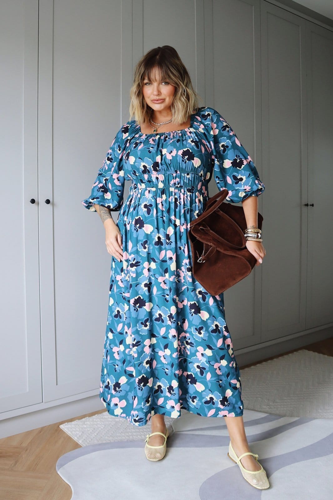 Vista 2 Vestido In Love Midi Monica Estampado In Love verde