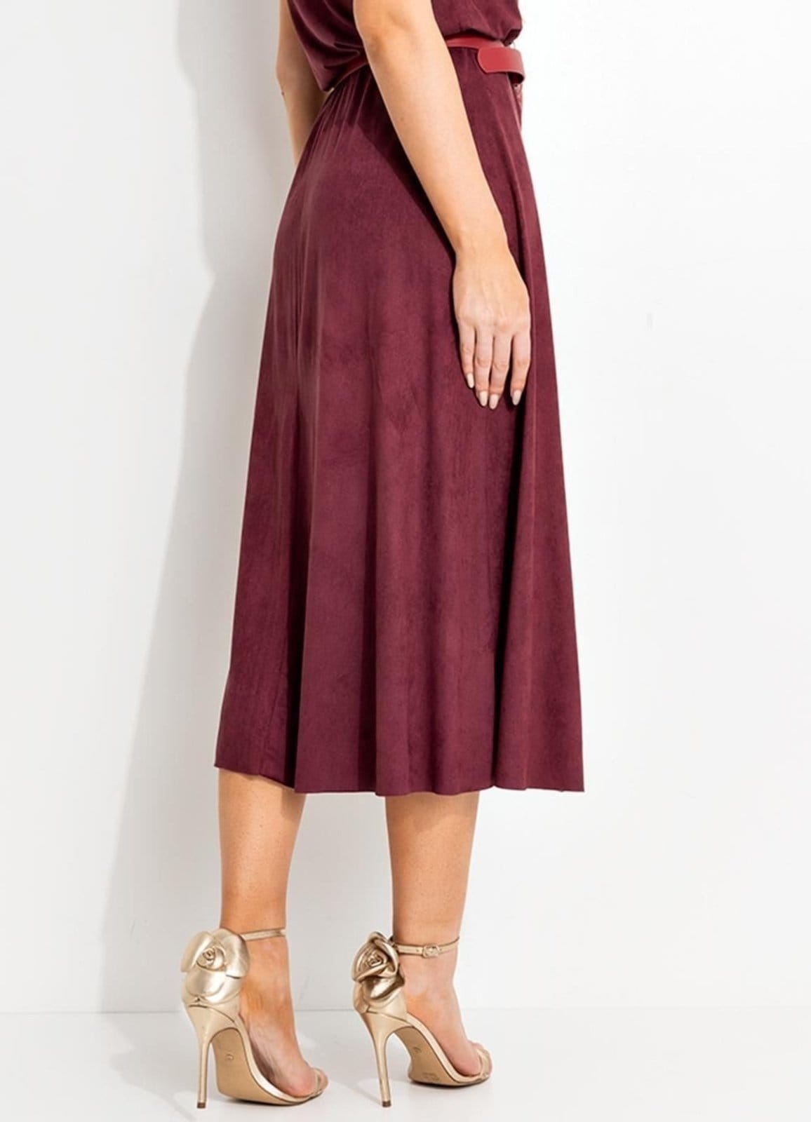 Vista 2 Saia Feminina Bordô Em Malha Suede Quintess vermelho