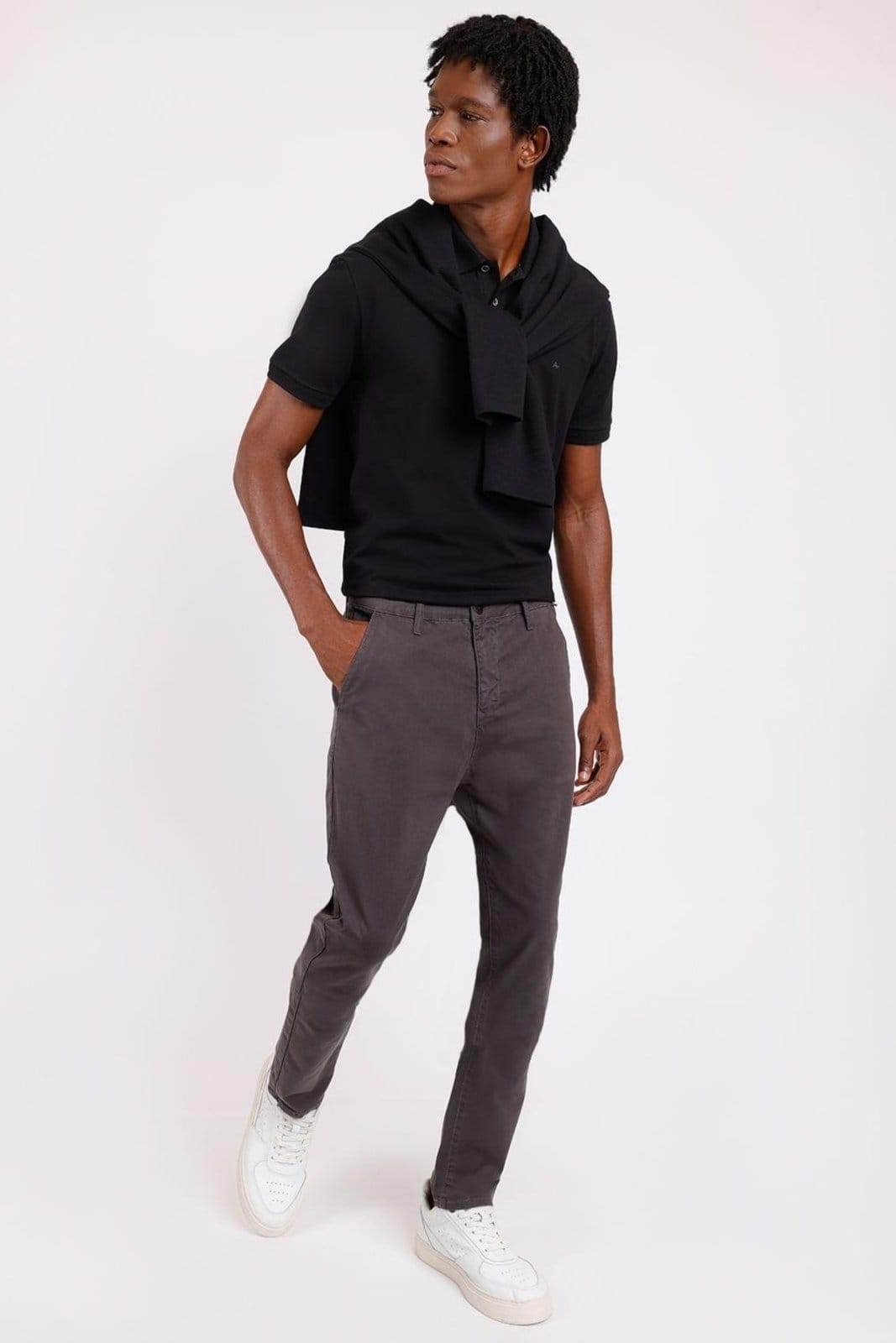 Vista 2 Calça Aramis Chino Skinny Sarjada Café Aramis incolor