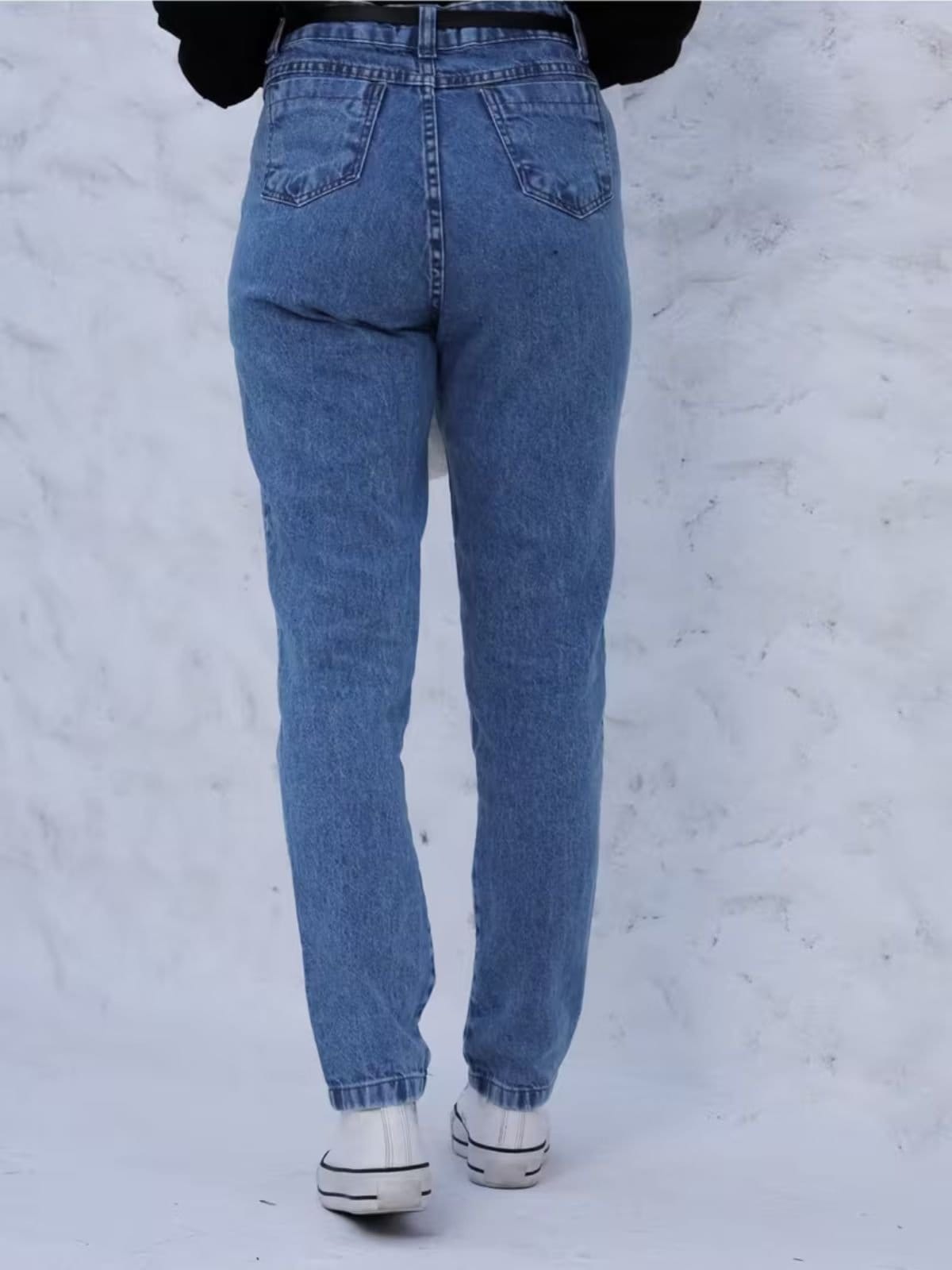 Vista 2 Calça Feminina Mom Alpha Street Wear Delicada e Casual Clara Alpha Street Wear azul