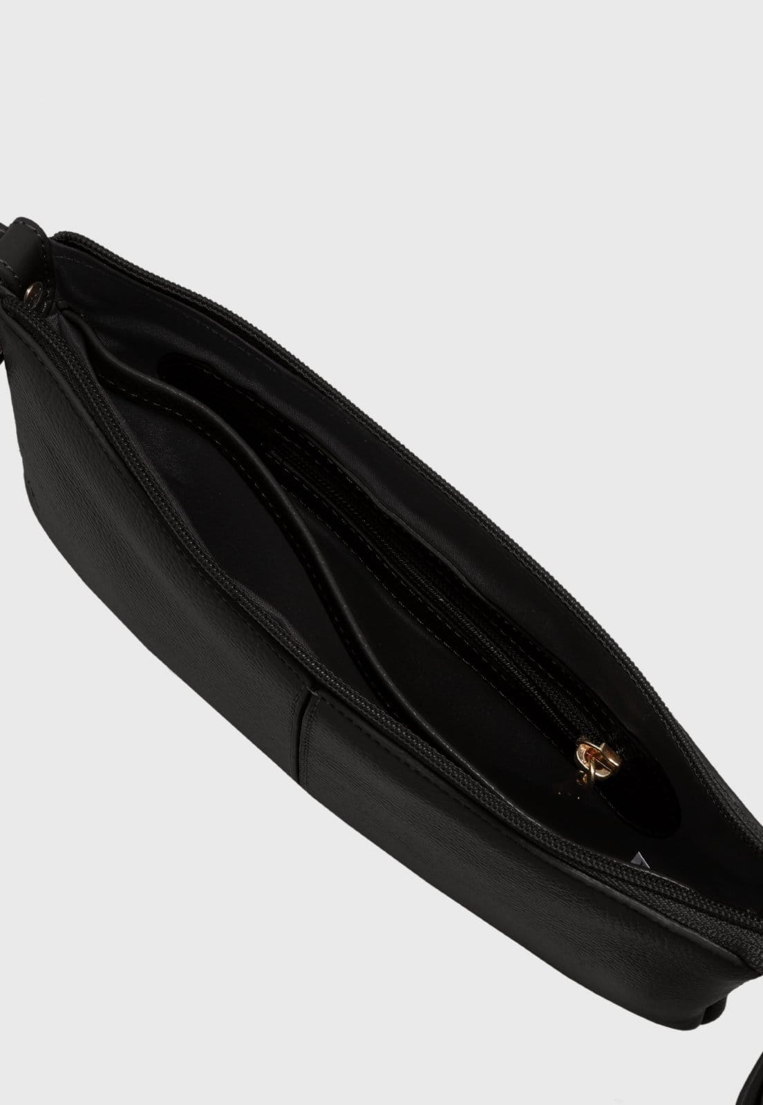 Vista 2 Bolsa Transversal Couro Mariart Girassol Preta Mariart preto