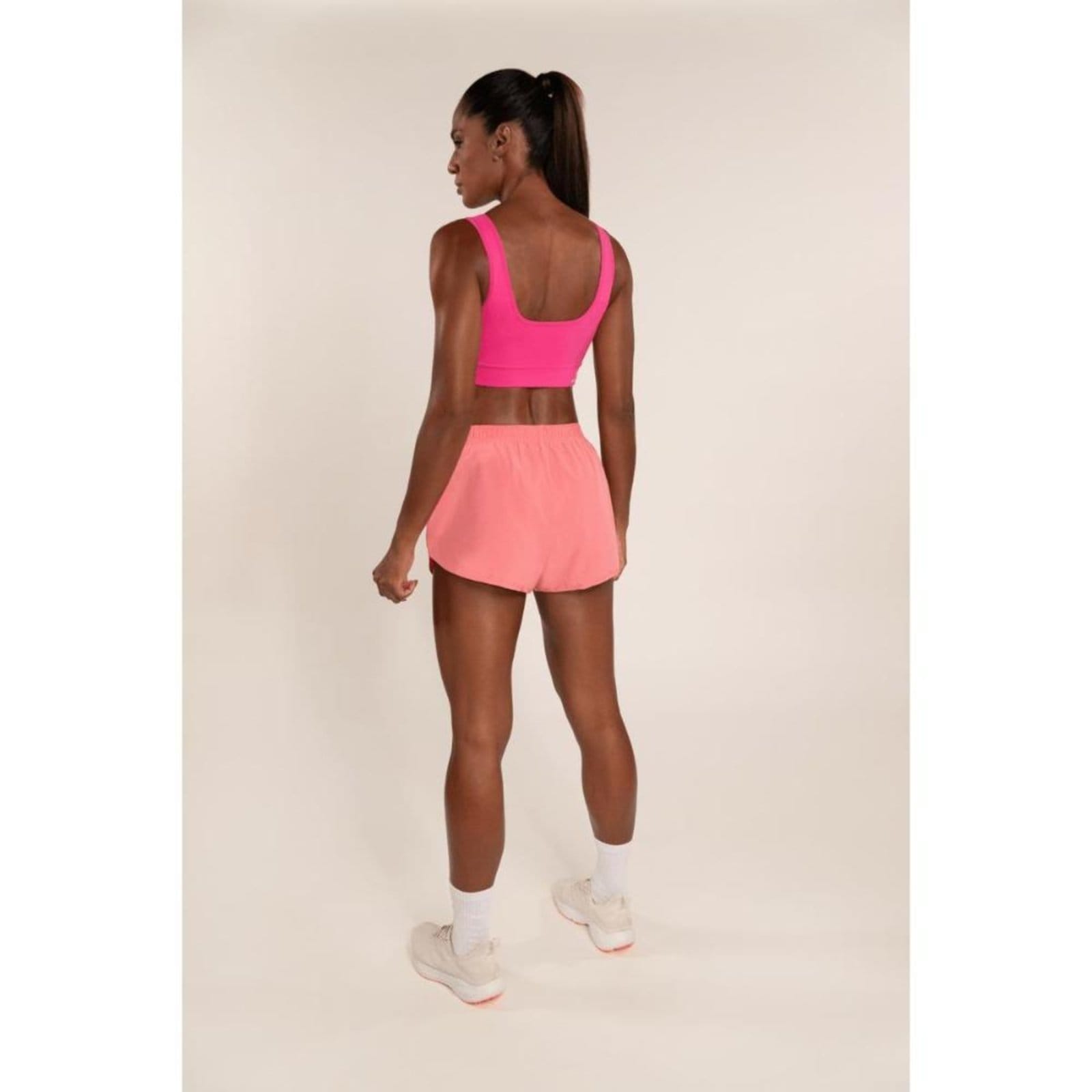 Vista 2 Short Lupo Sport Feminino Basic Run Poliéster 76448 TURQUESA M Lupo rosa turquesa