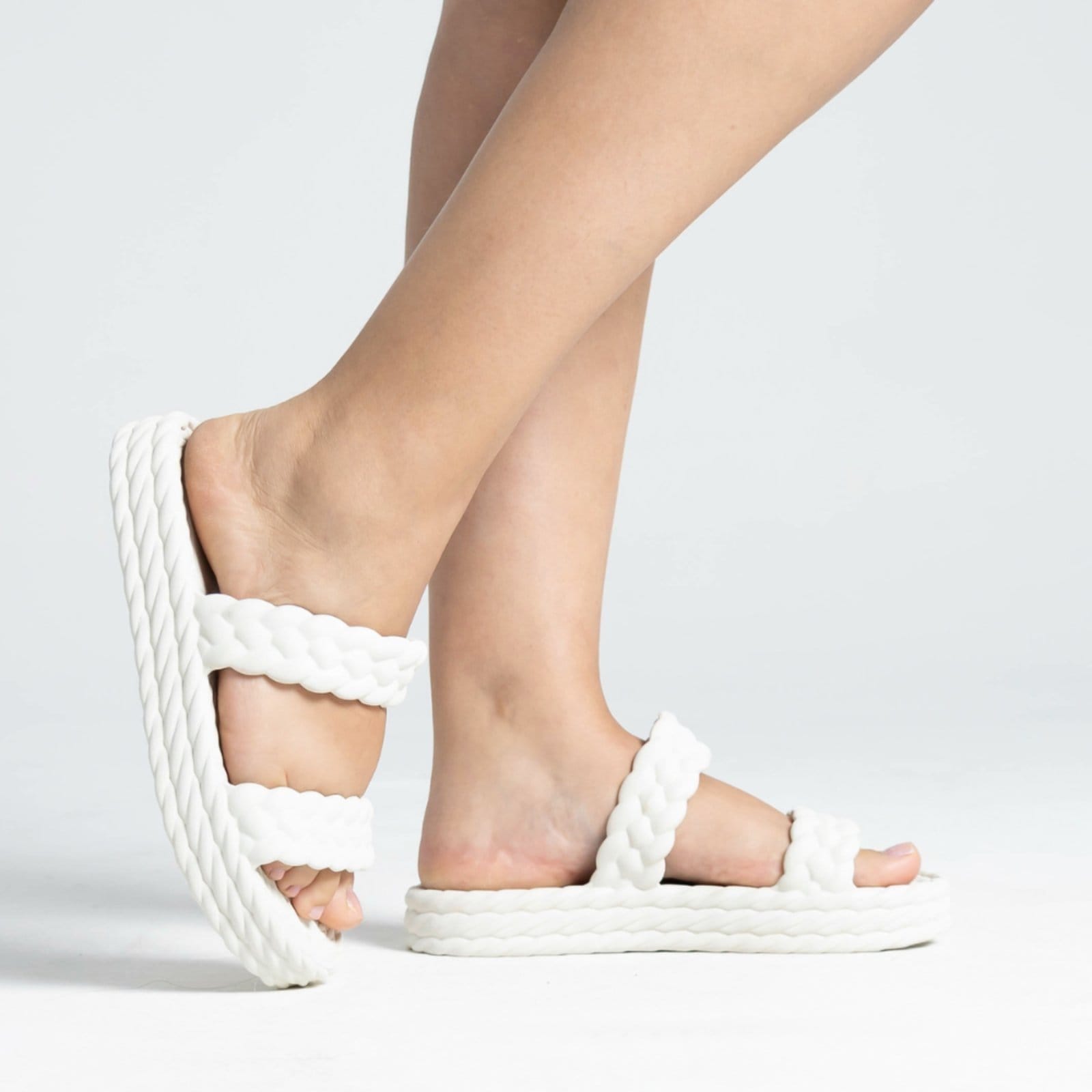 Sandália Nuvem Plataforma Tiras Trançadas Corda Confortável Moda Praia Papete Slide Branca - 2