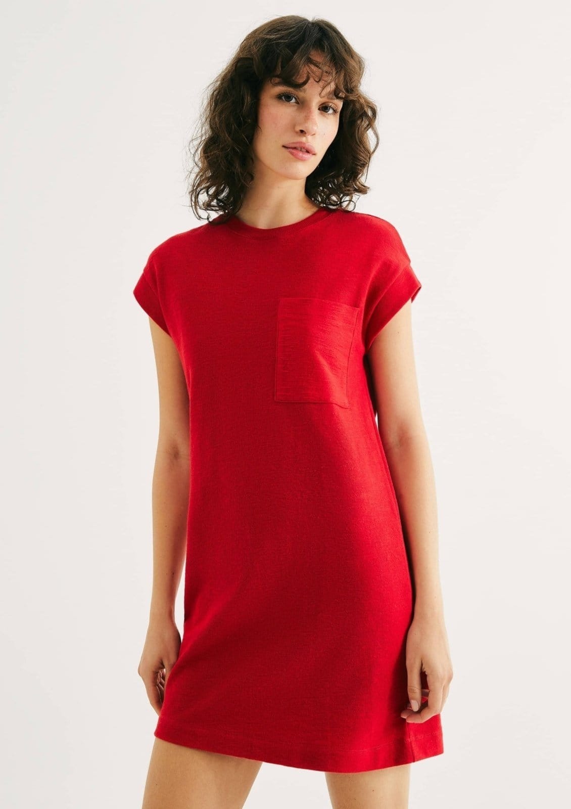 Vista 2 Vestido Básico Curto Texturizado Com Bolso Hering vermelho