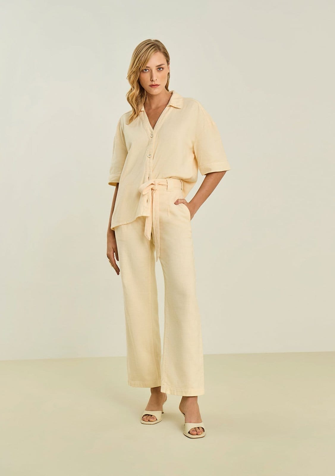 Calça Maria Valentina Wide Média