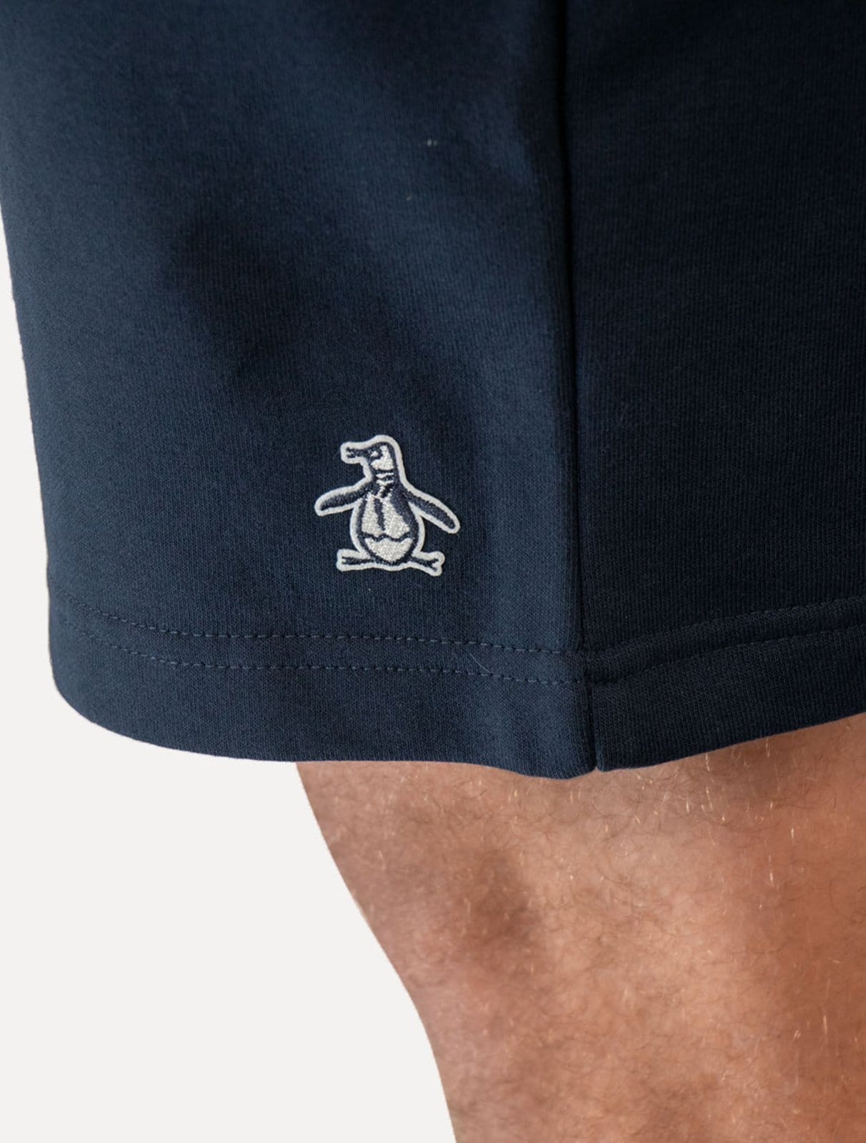 Vista 2 Bermuda Original Penguin Masculina Moletom Slim Patch Original Penguin azul marinho