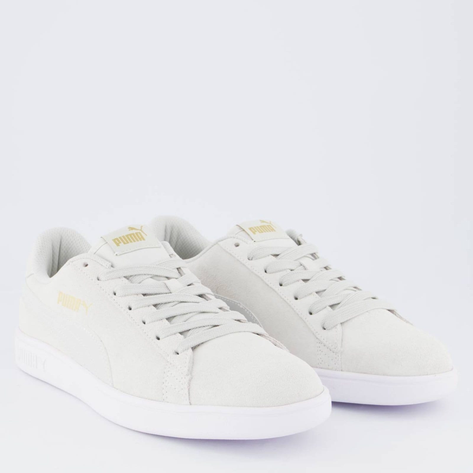 Vista 2 Tênis Puma Smash V3 BDP Claro Puma cinza