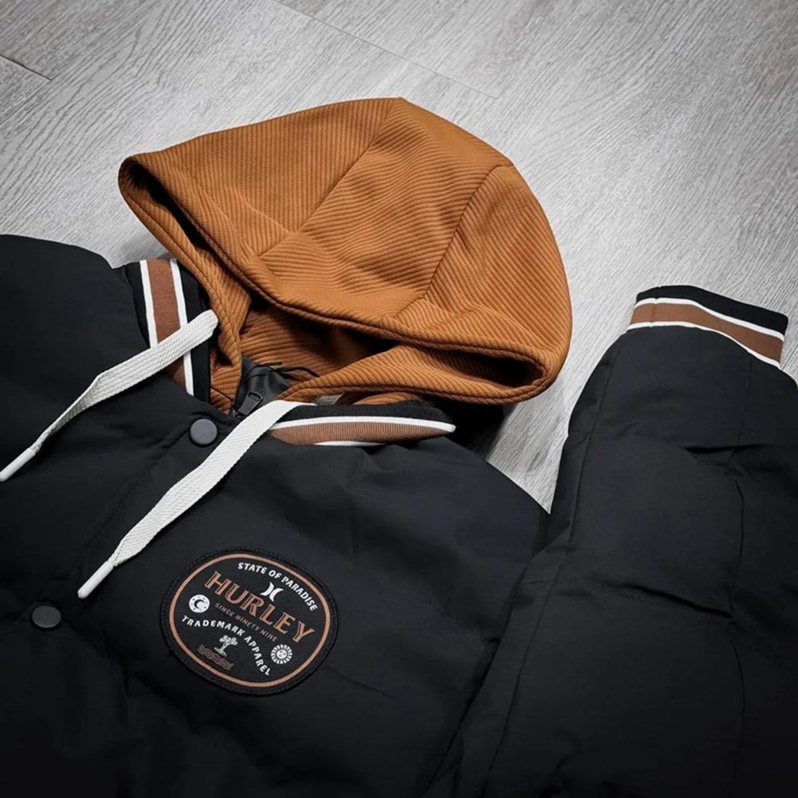 Vista 2 Jaqueta Hurley School WT25 Masculina hurley preto