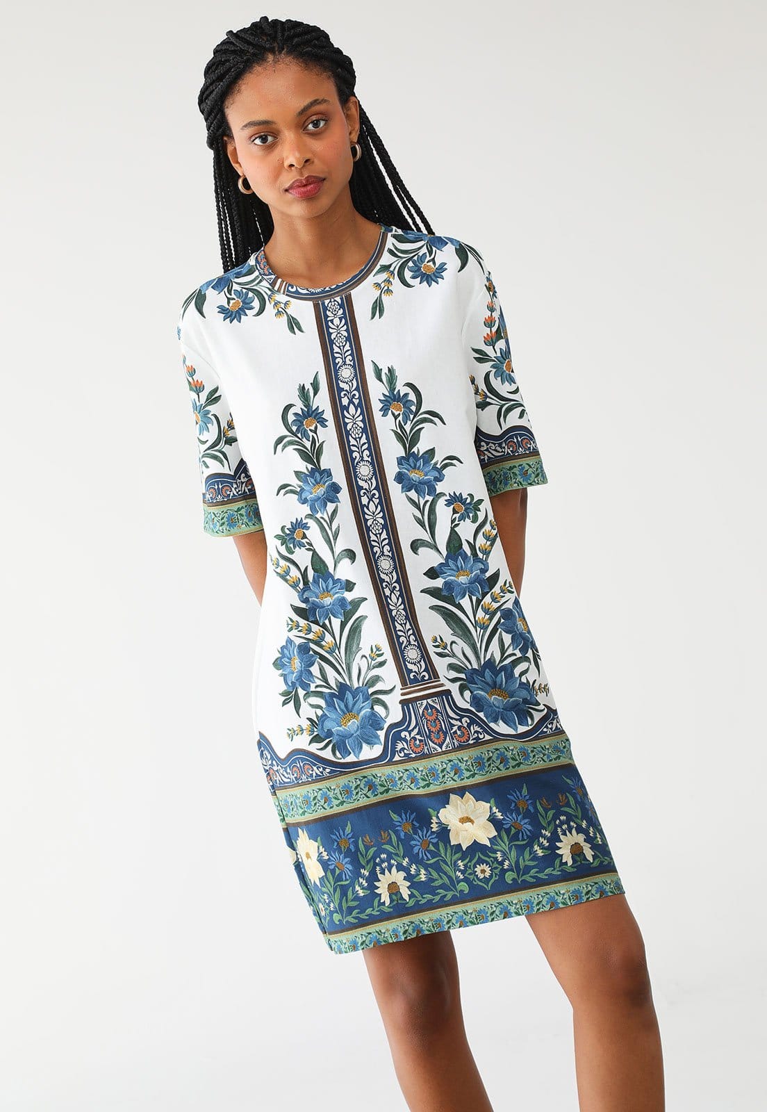 Vestido FARM Curto Tshirt Basico Manoela