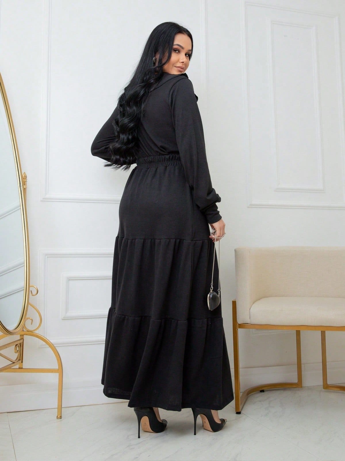 Vista 2 Conjunto Feminino Blusa Com Babados Manga Longa E Saia Longa Cintura Alta Malha REF: Mia Bar Sons Fashion preto