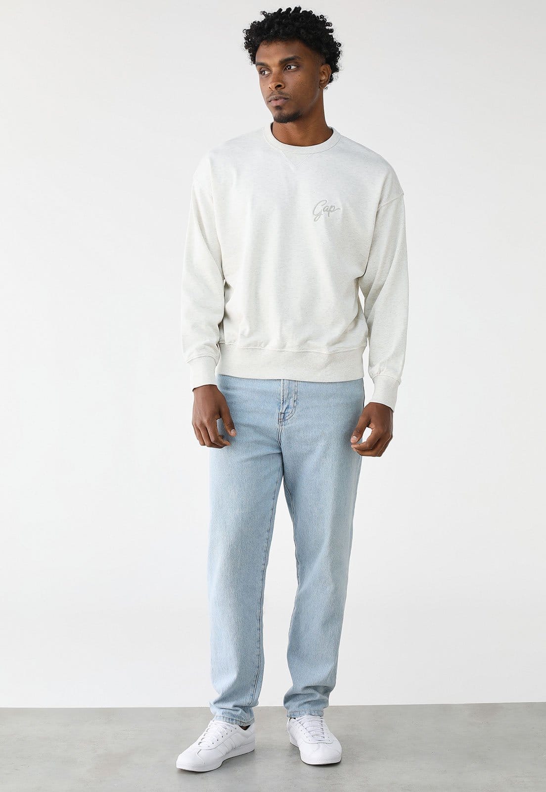 Vista 2 Blusa de Moletom Fechada GAP Logo GAP cinza