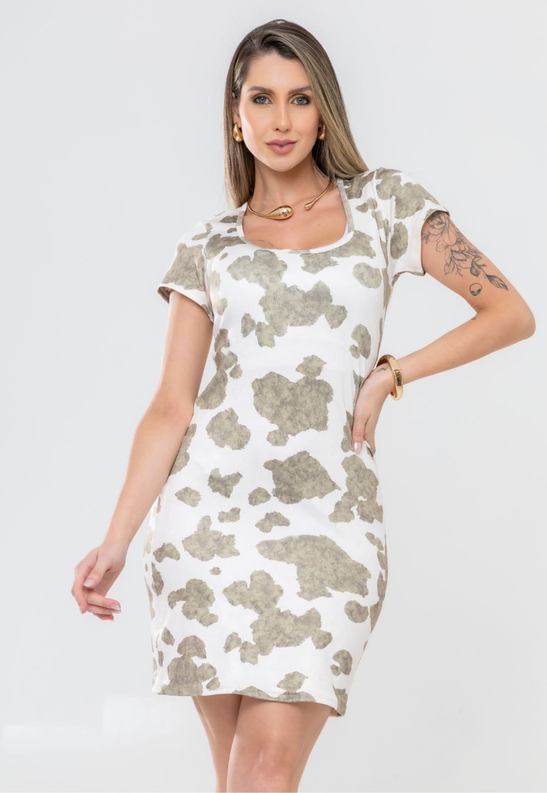 Vestido Curto Estampado Manga Curta em Malha Liz Animal Print Tendencia