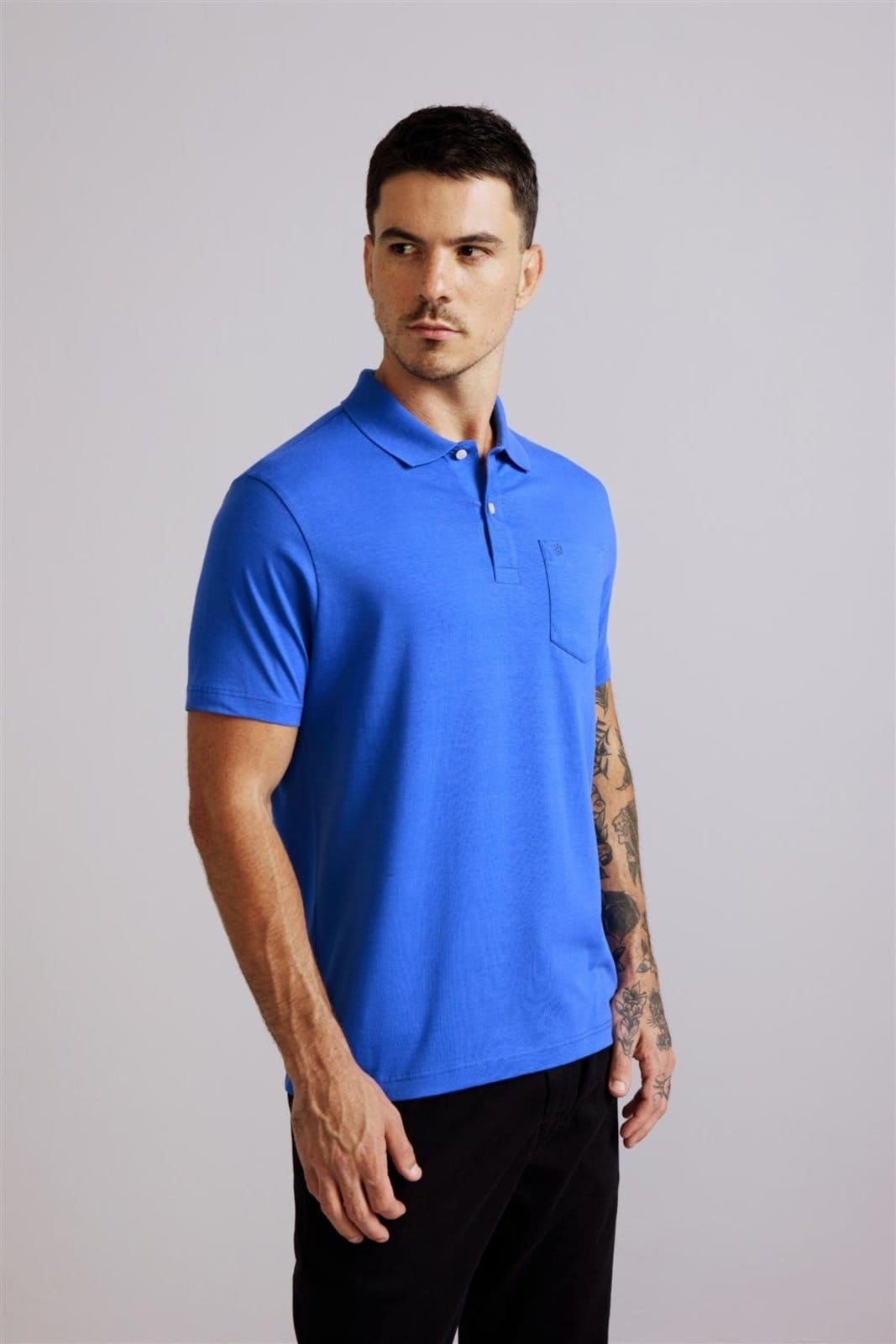 HIGHSTIL Polo Manga Curta com Bolso Comfort Malha Básica Bic