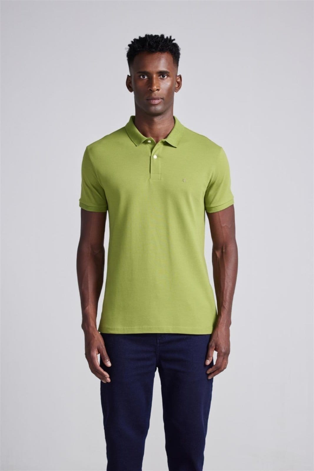 Vista principal HIGHSTIL Camisa Polo Piquet Premium Slim Fit Azeite HIGHSTIL verde
