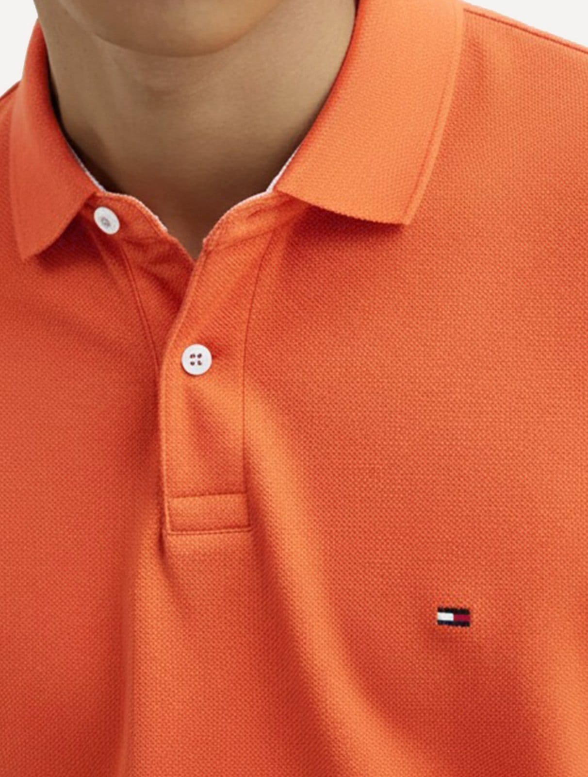 Vista 2 Polo Tommy Hilfiger Regular Piquet Light Button 1985 Tommy Hilfiger laranja