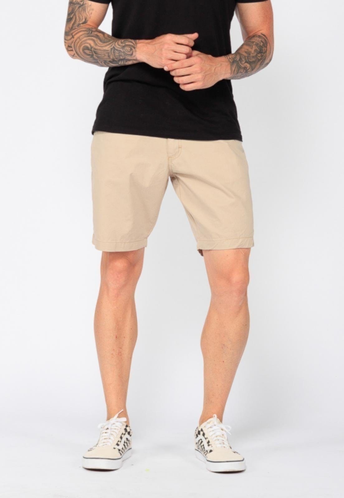 Bermuda Masculina Chino em Sarja Conforto e Estilo Casual