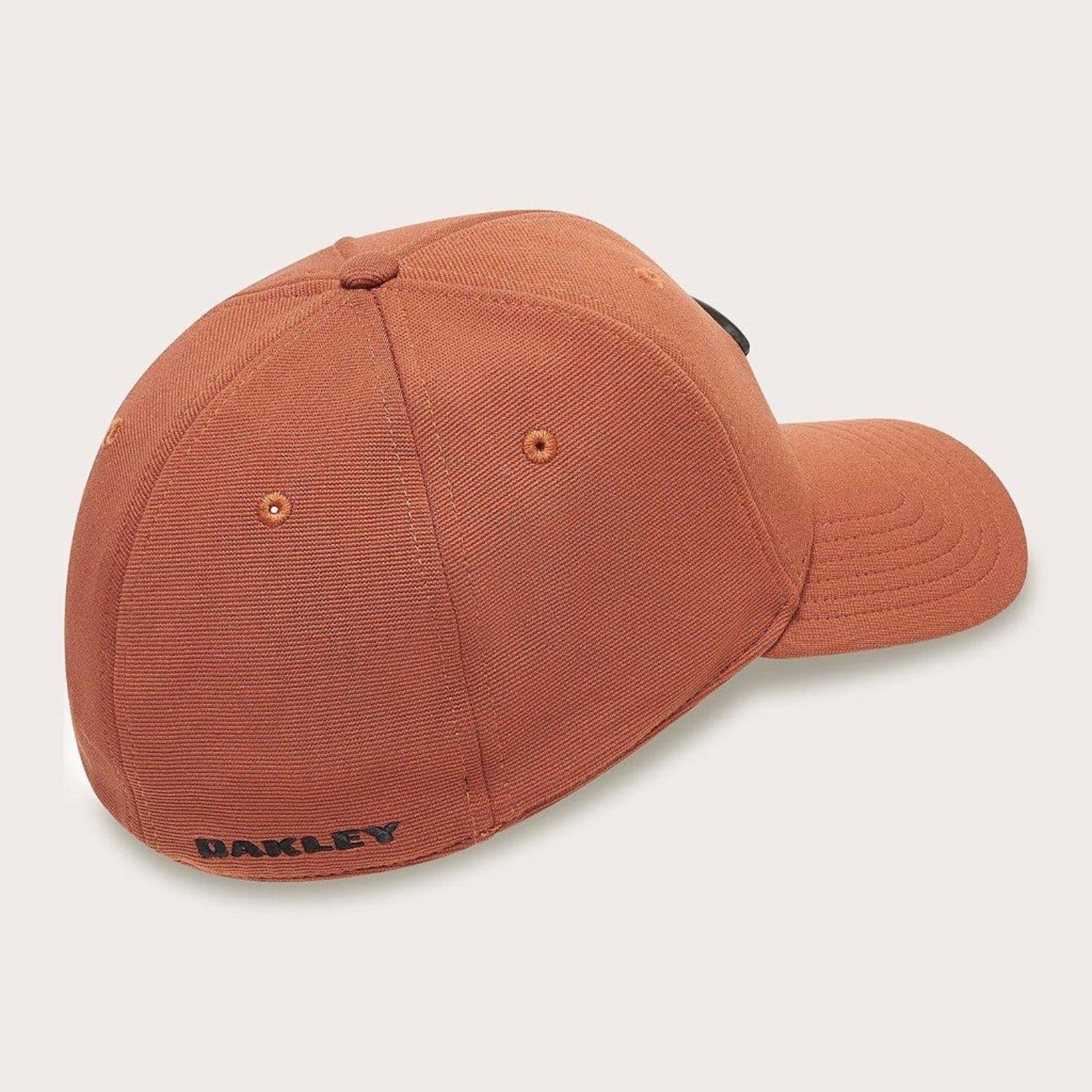 Vista 2 Boné Oakley Aba Curva Tincan Cap SM26 Auburn Oakley laranja