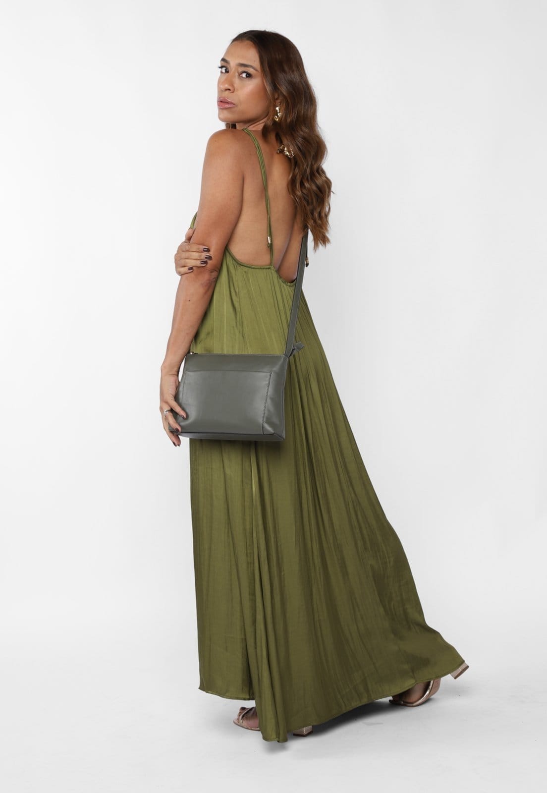 Vista 2 Bolsa Transversal de Couro Mariart Tacacá Adão Mariart verde