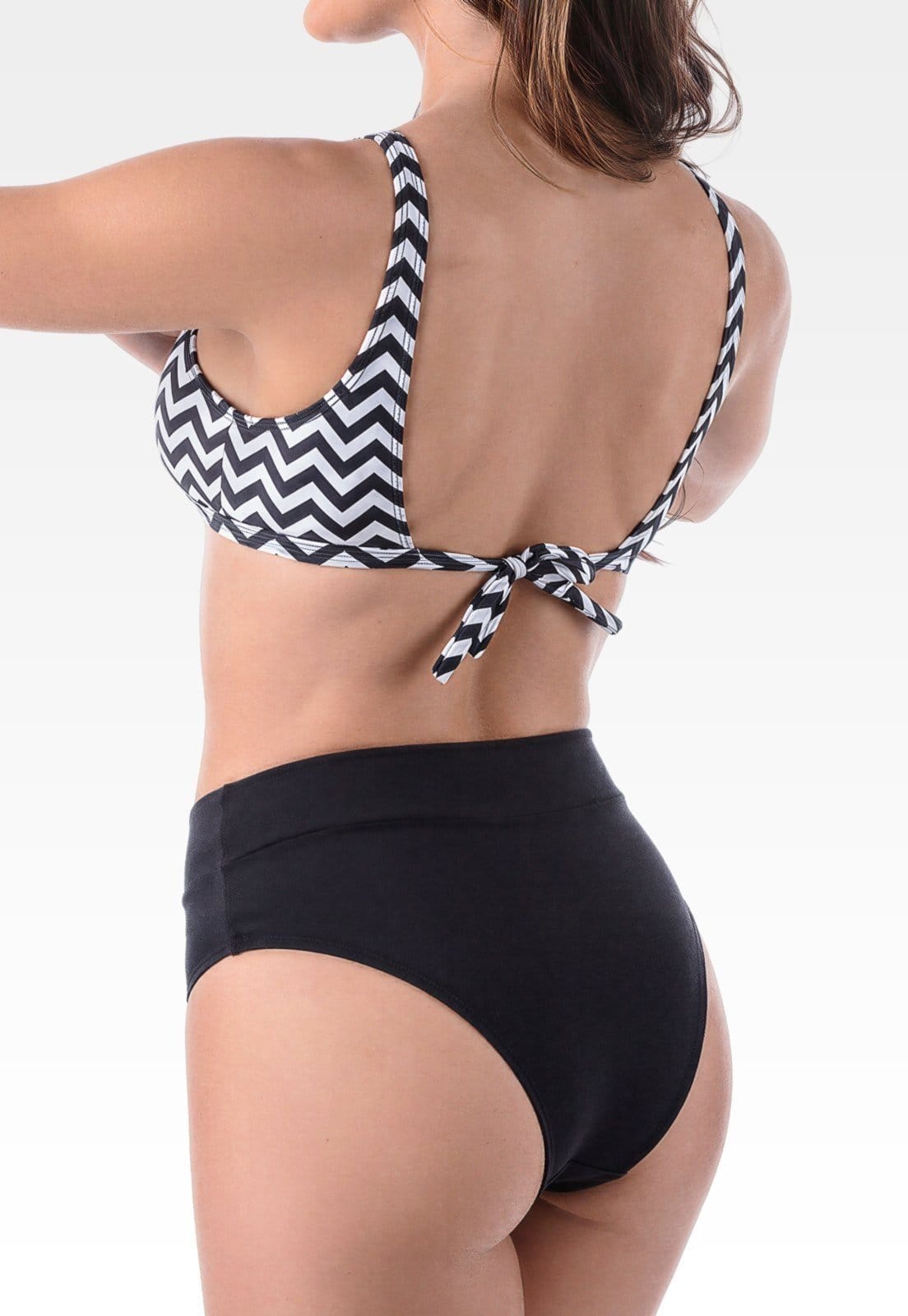 Vista 2 Biquíni Summer Soul Cintura Baixa e Sem Bojo Zig Zag Summer Soul branco/estampado/preto