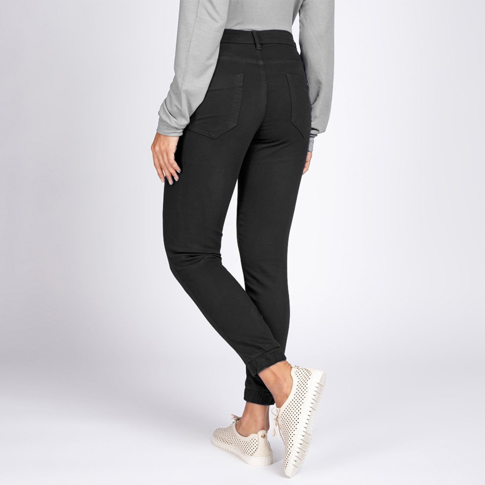 Vista 2 Calça Jogger Jeans Bloom tipo Moletom Bloom preto