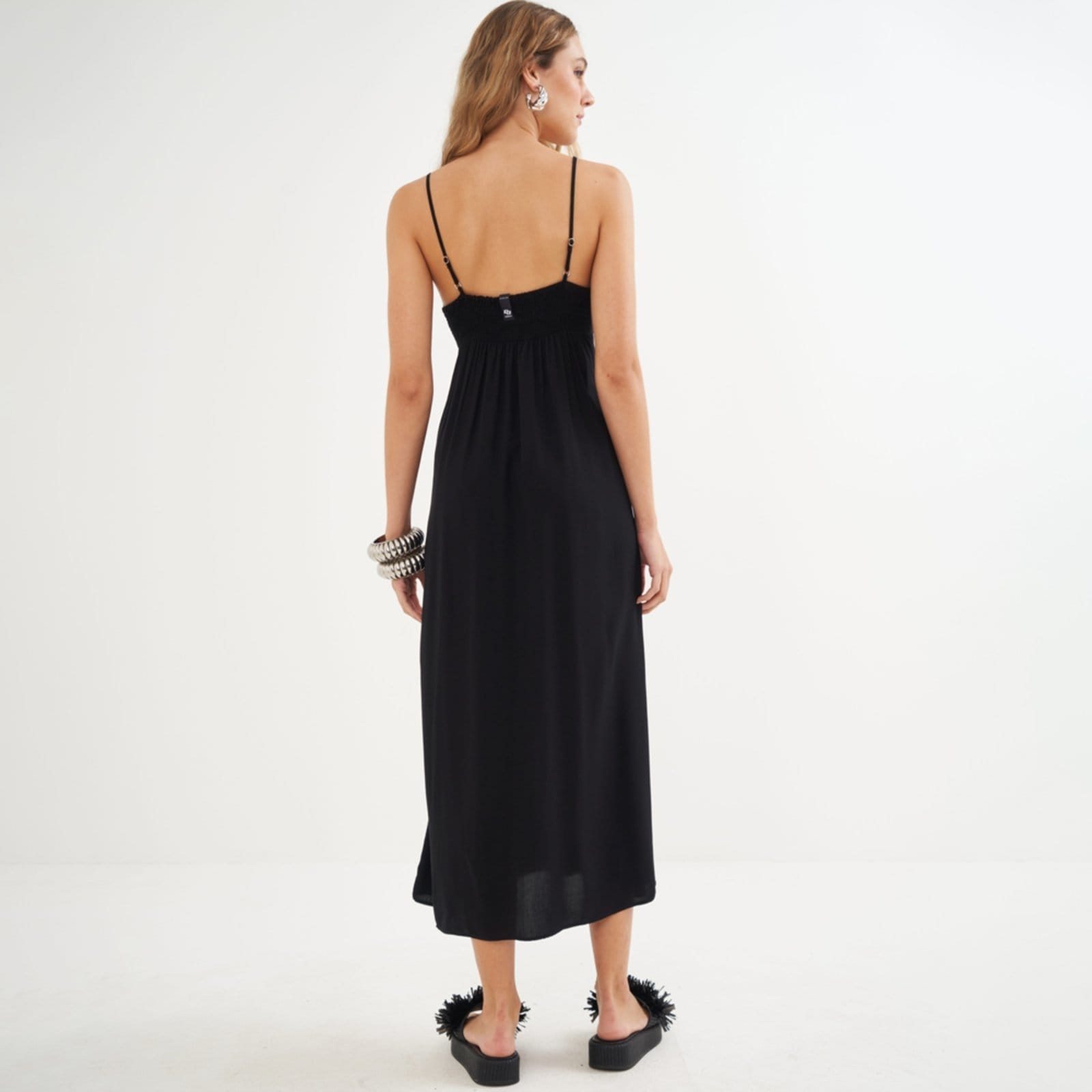 Vista 2 Vestido Super Mid Colcci Alças Pr26 Feminino Colcci preto