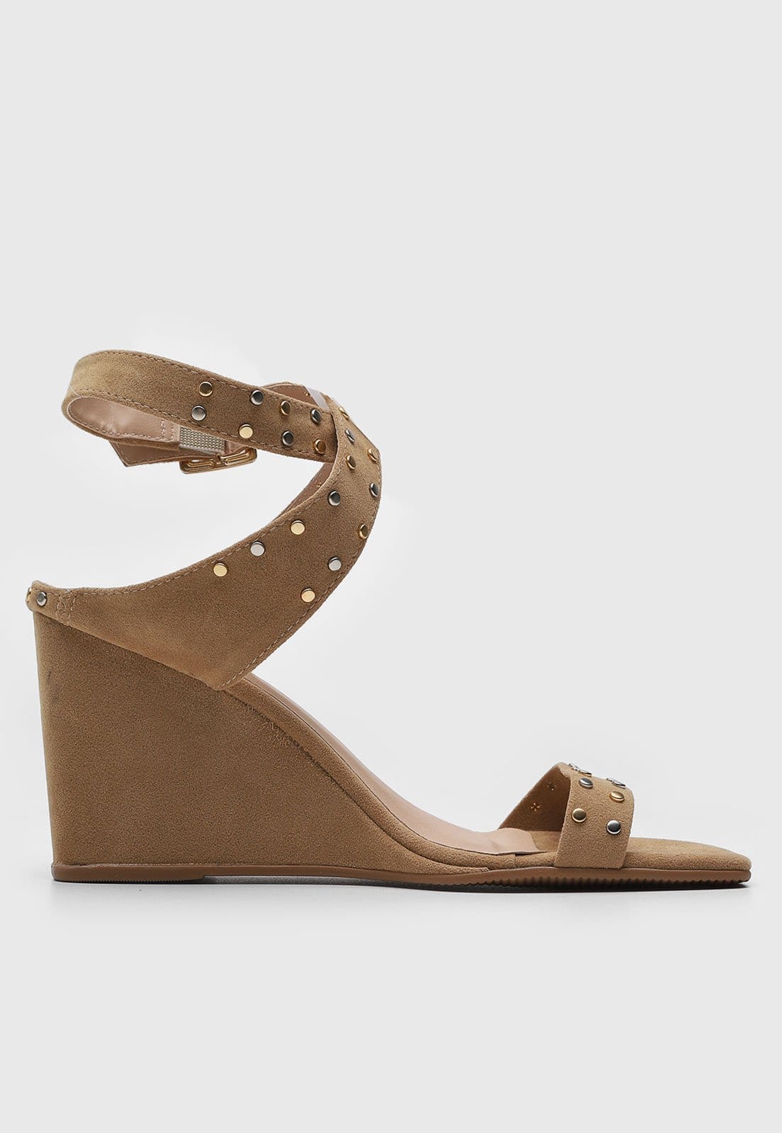 Vista 2 Sandália Feminina Lança Perfume Tachas Salto Anabela Caramelo Lança Perfume marrom