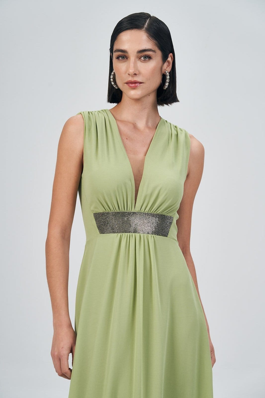 Vista 2 Vestido Longo Com Detalhe Metálico Feminino Acostamento ACT FEMININO verde oliva