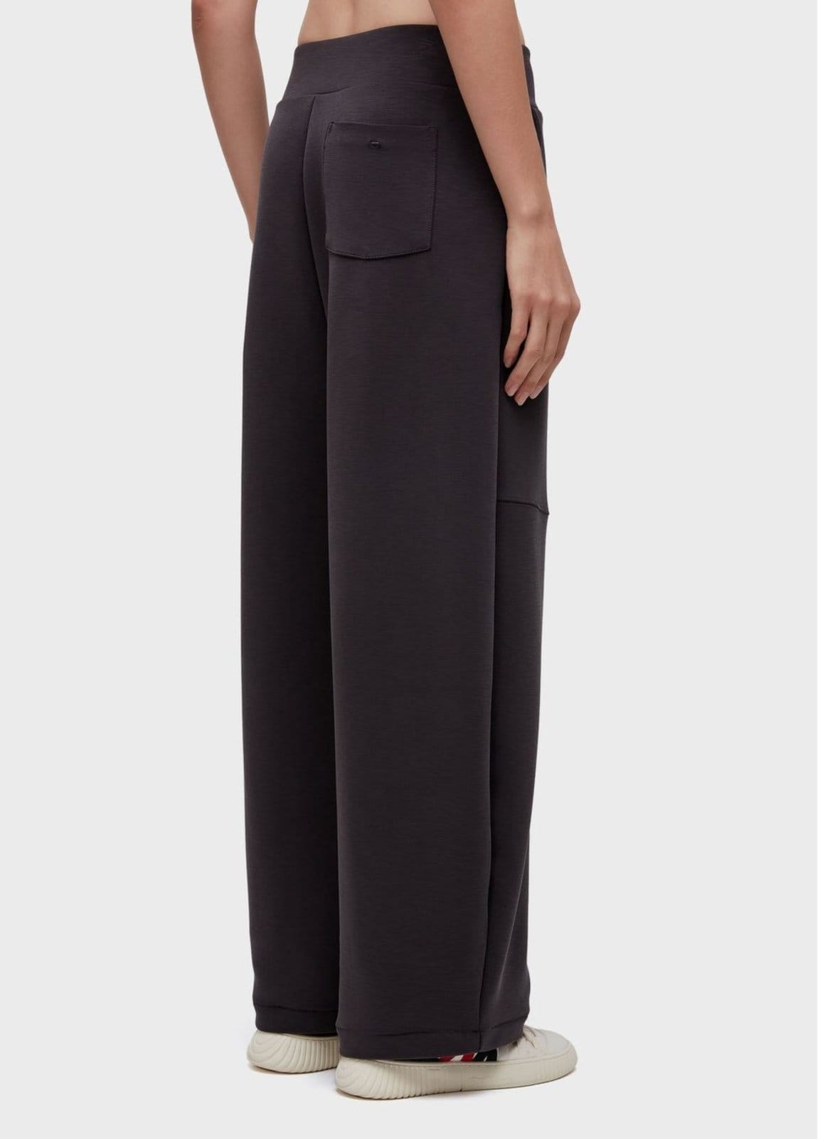 Vista 2 Calça prega washed touch Osklen preto