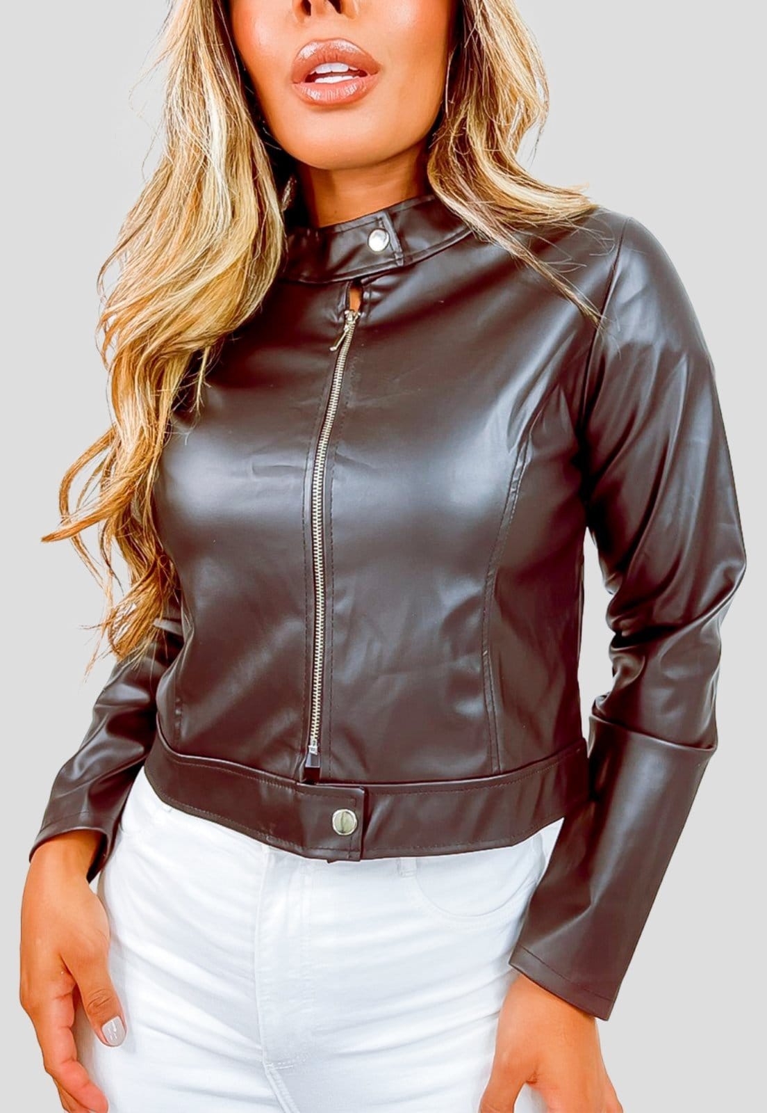 Vista 2 Jaqueta Casaco YWC ind Feminino Cour Zíper Botão Gola Fechada YWC ind preto