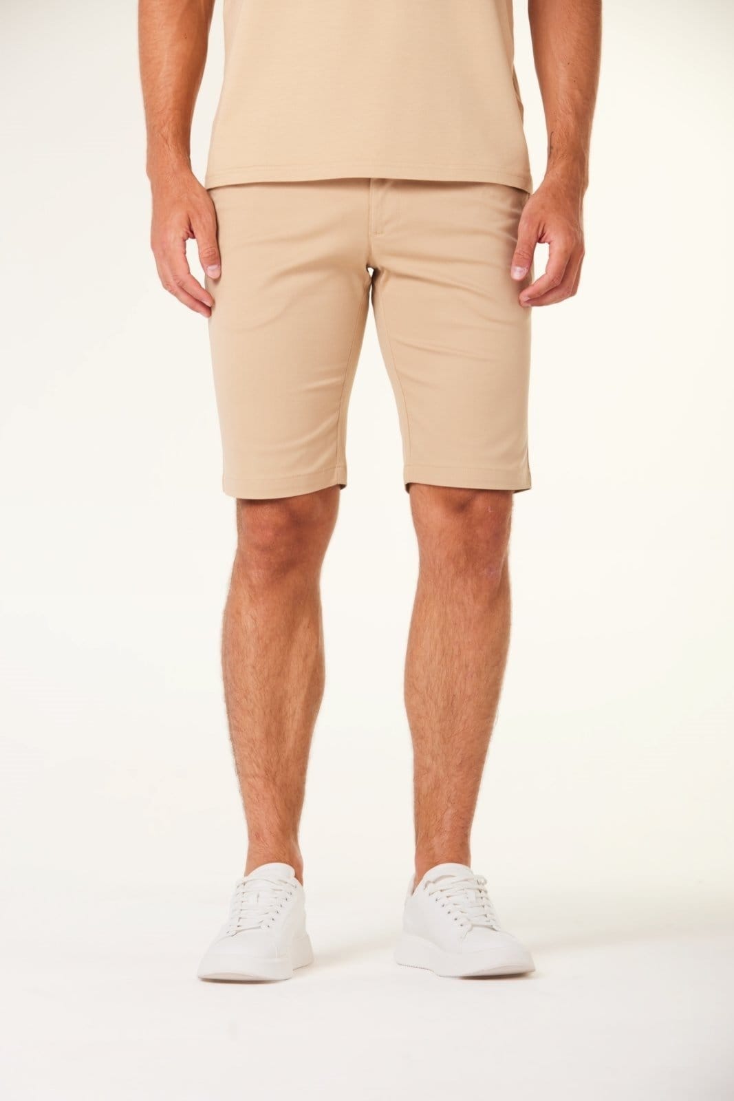 Vista 2 Bermuda Traymon Slim Algodão Egípcio Areia Traymon caramelo