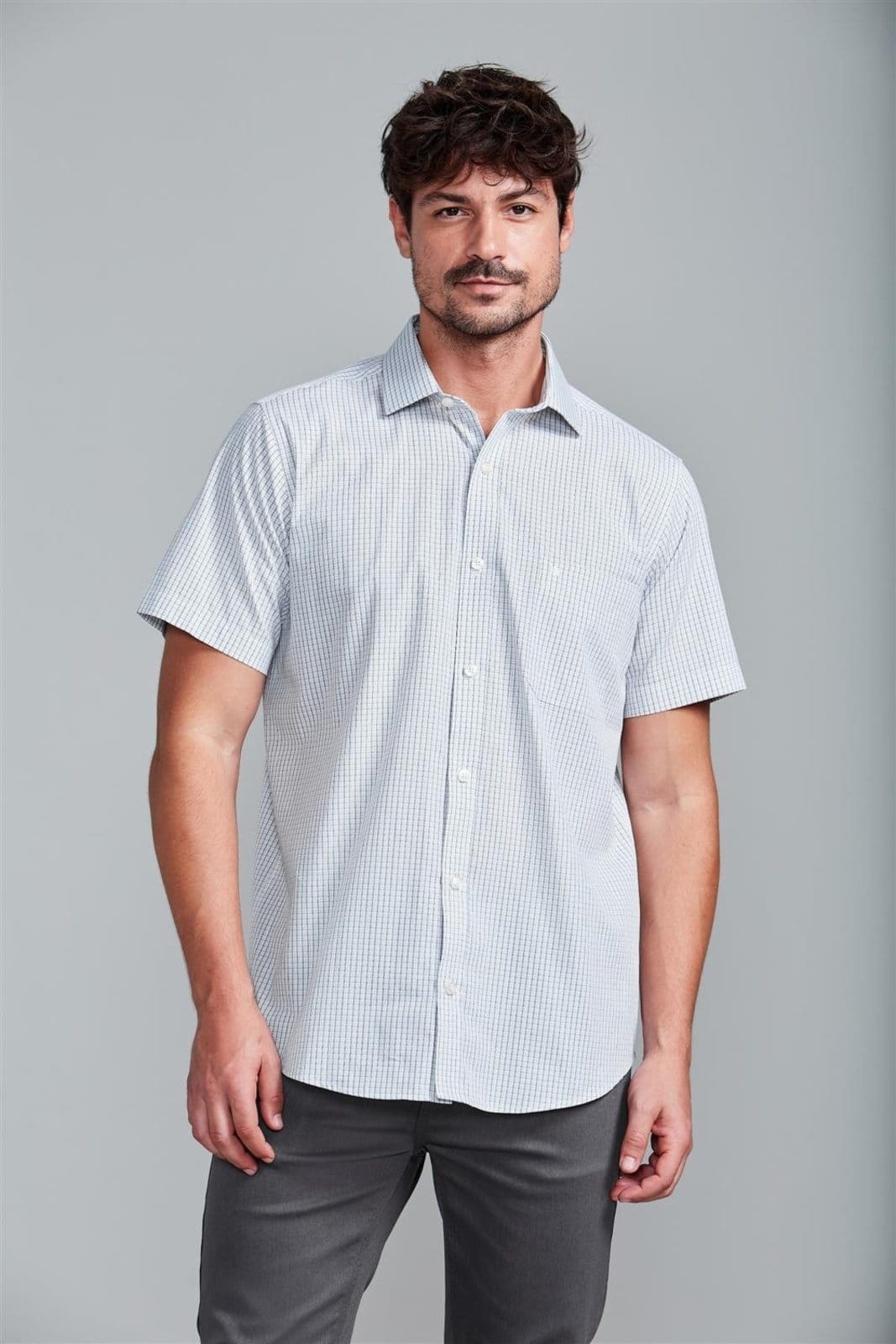 HIGHSTIL Camisa Manga Curta com Bolso Comfort Listrada - Branco