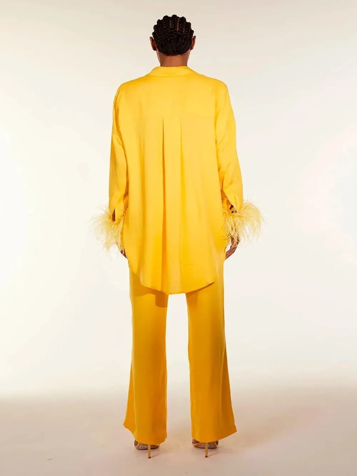 Vista 2 Calça Reta Zen Com Friso Na Frente ZEN amarelo