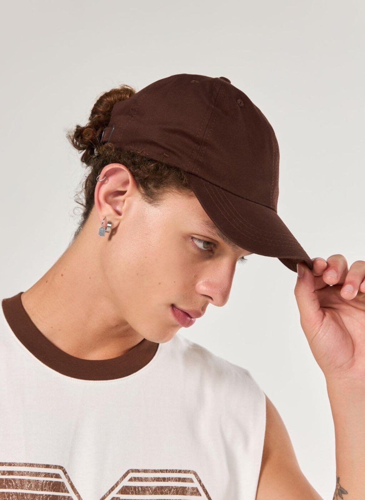 Vista 2 Boné Sarja Youcom marrom