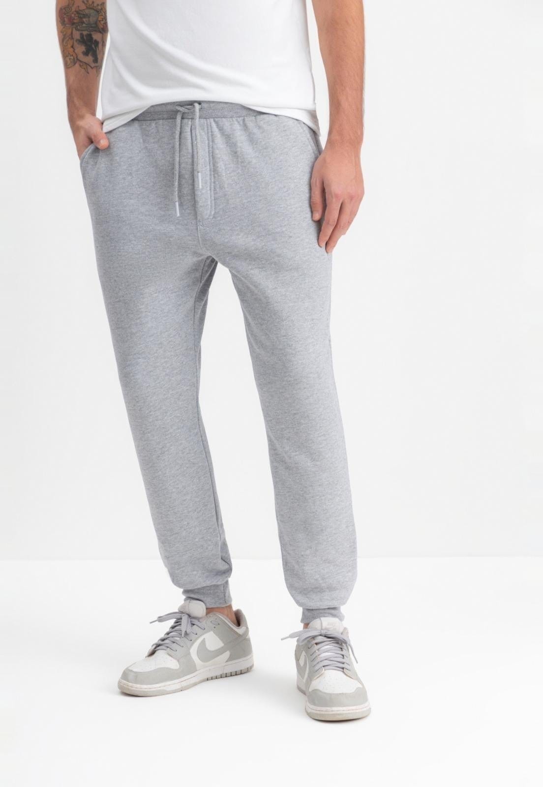 Vista 2 Calça Jogger Moletom Masculino Essendi édio Essendi cinza