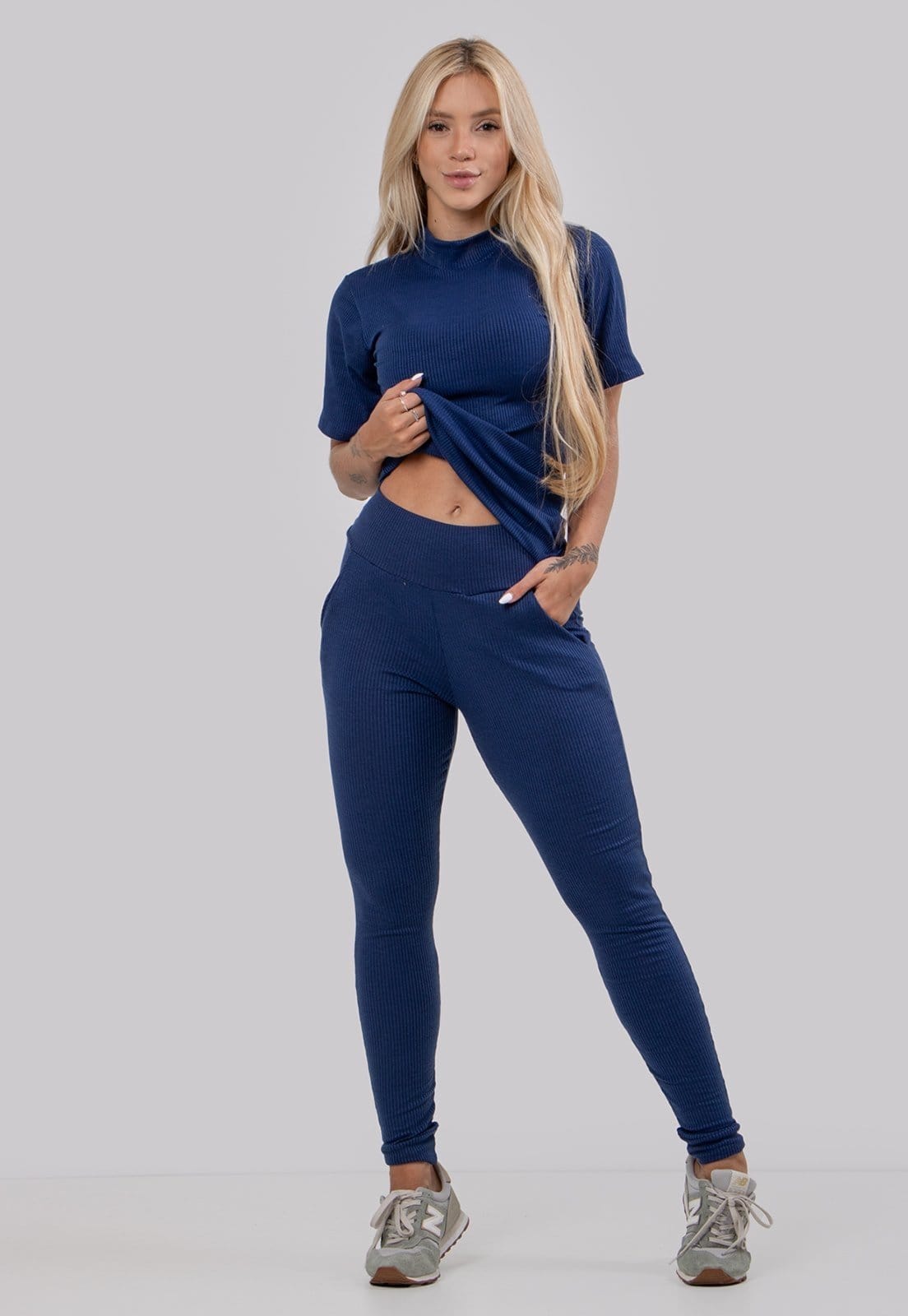 Vista 2 Conjunto Canelado Gola Diluxo Manga Curta Diluxo azul marinho