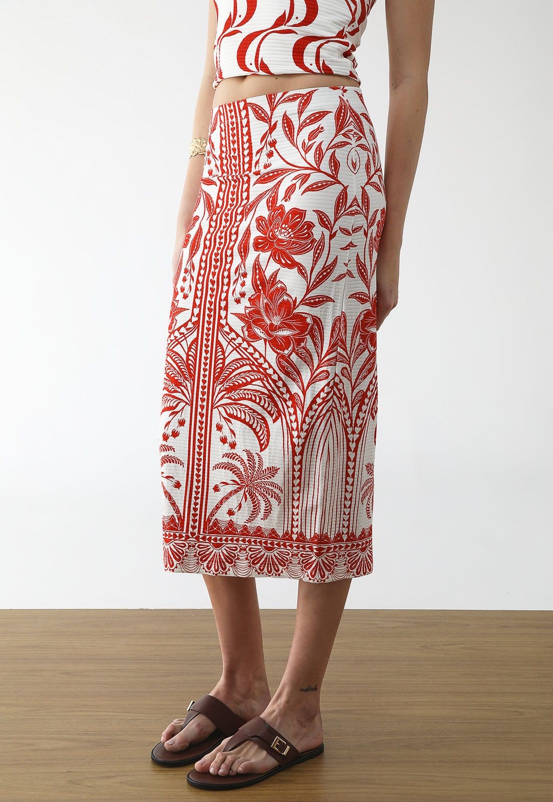 Saia Feminina FARM Estampa Floral Branca