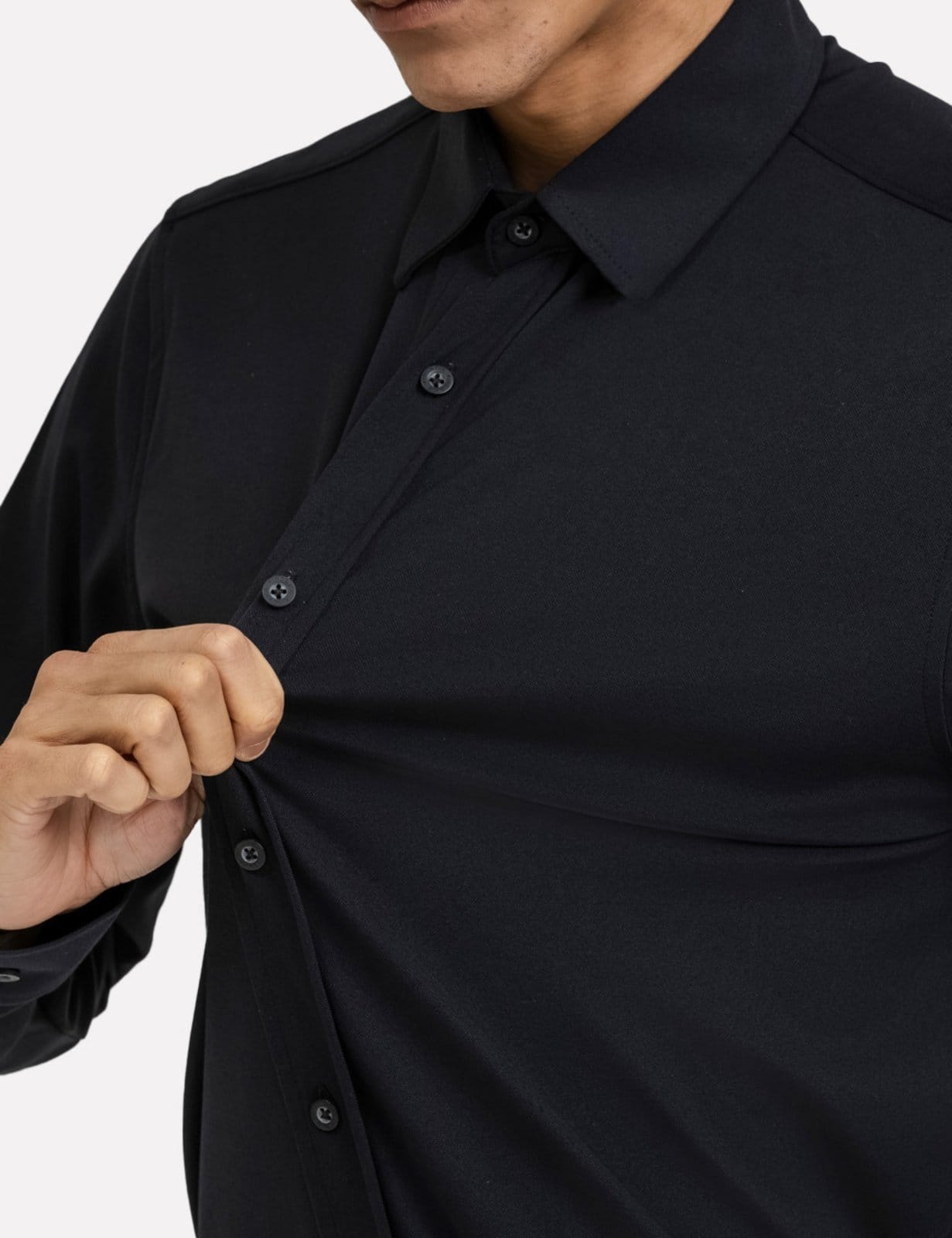 Vista 2 Camisa K&J Black Regular CS24302 ML Preta King E Joe preto black