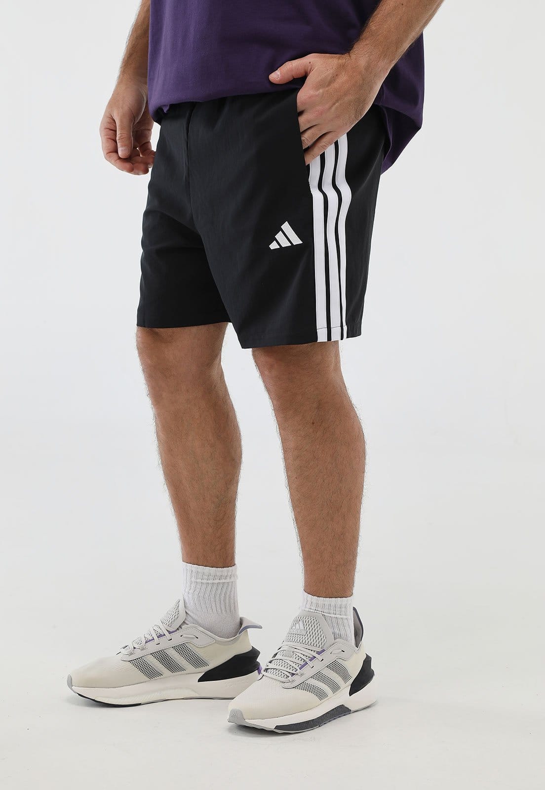 Bermuda adidas Sportswear Reta Chelsea 3 Stripes Preta