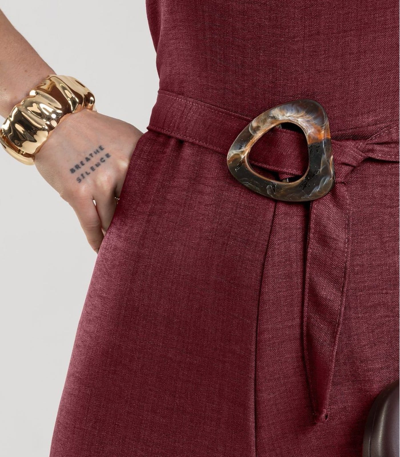 Vista 2 Macacão Longo Feminino Dianna Dianna vermelho