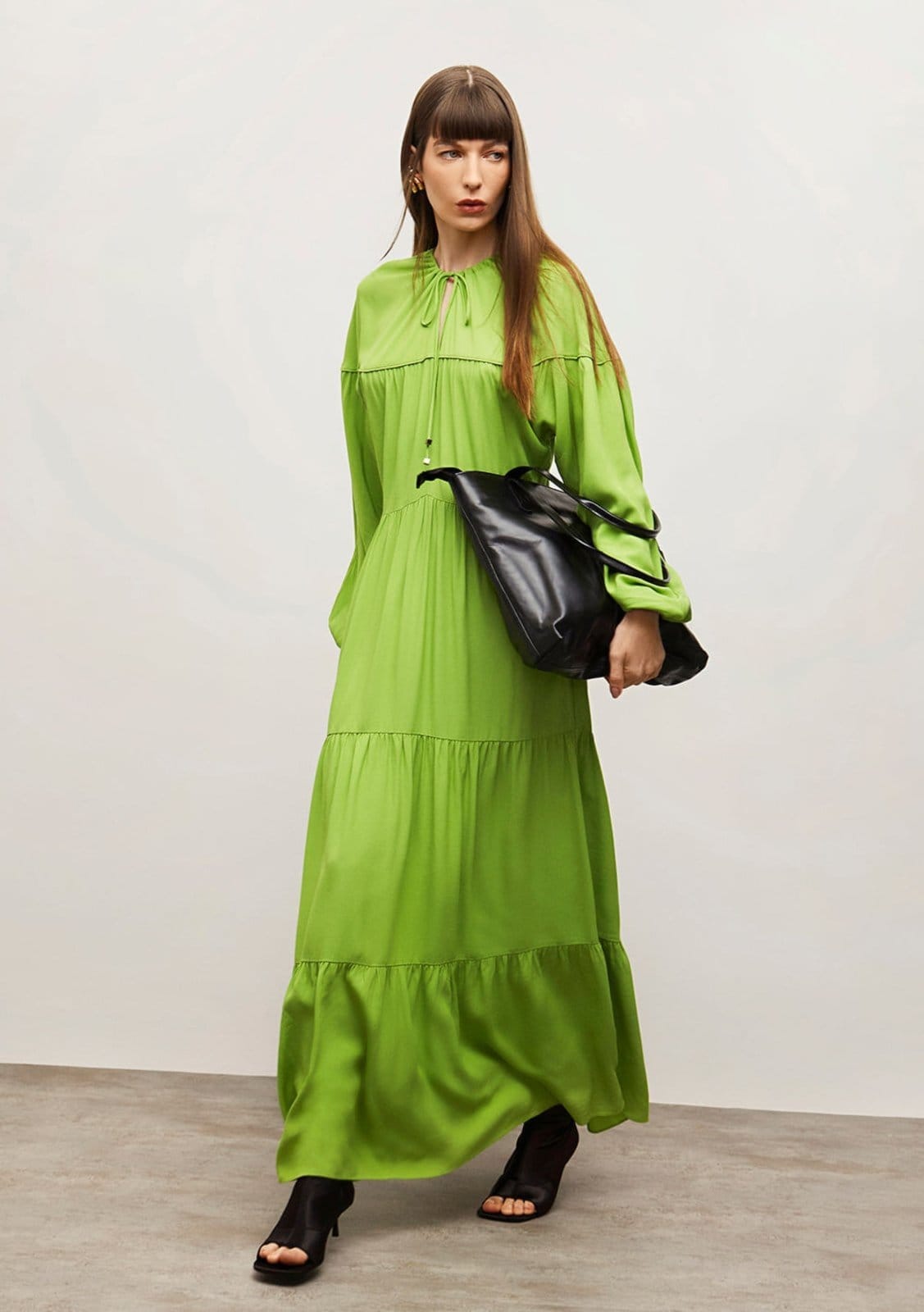 Vestido Iódice Solto Decote V Manga Longa Longo