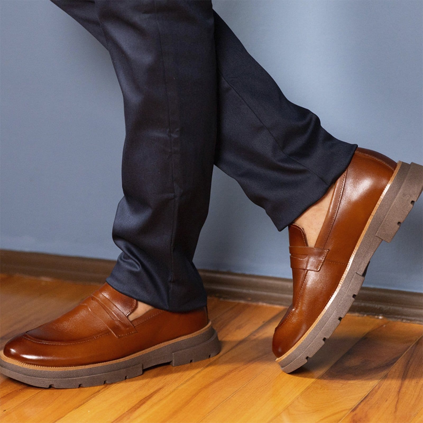 Mocassim Brook Eleva Couro Sola Tratorada Robusta Masculino Caramelo