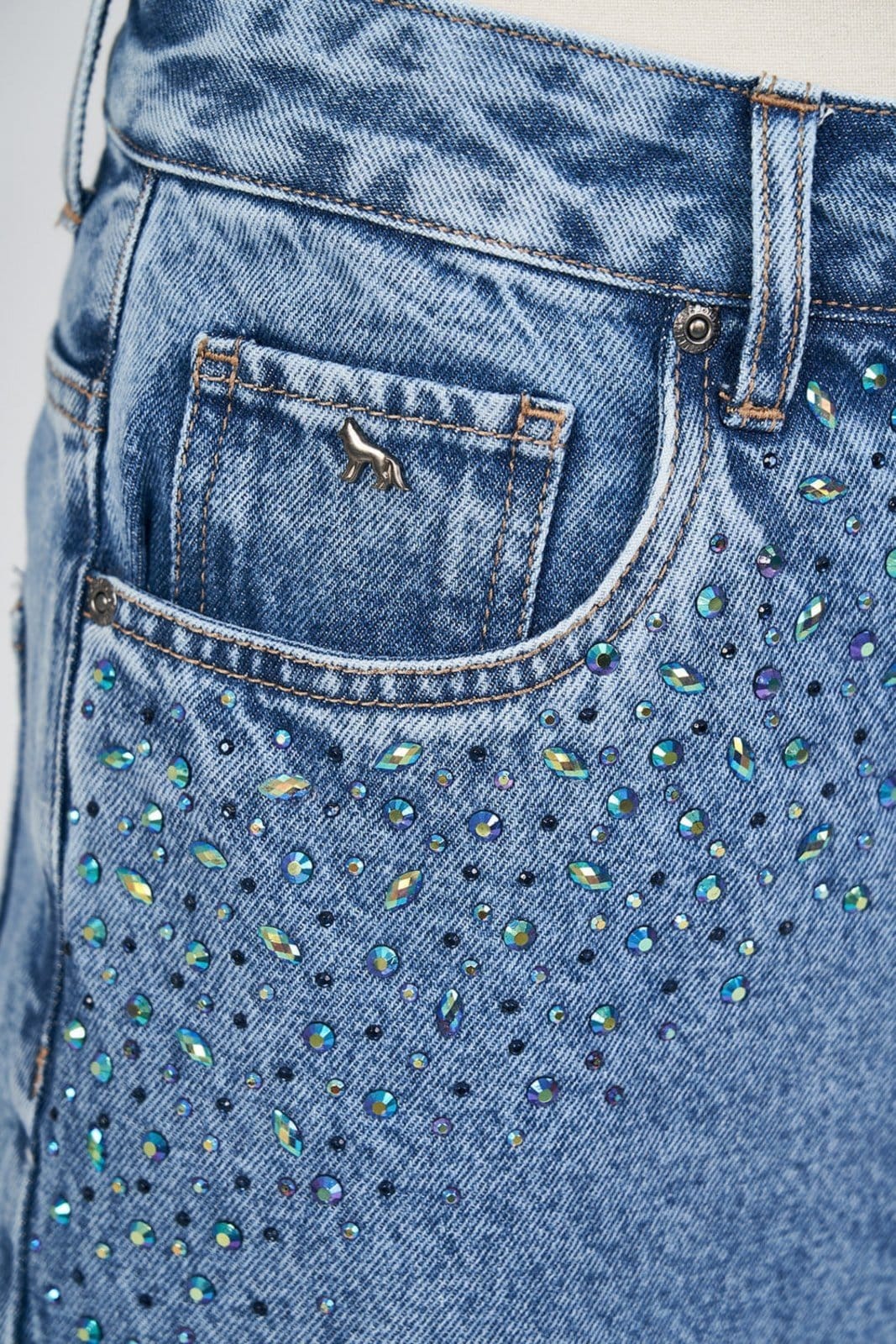 Vista 2 Calça Boyfriend Strass Feminina Acostamento ACT FEMININO jeans