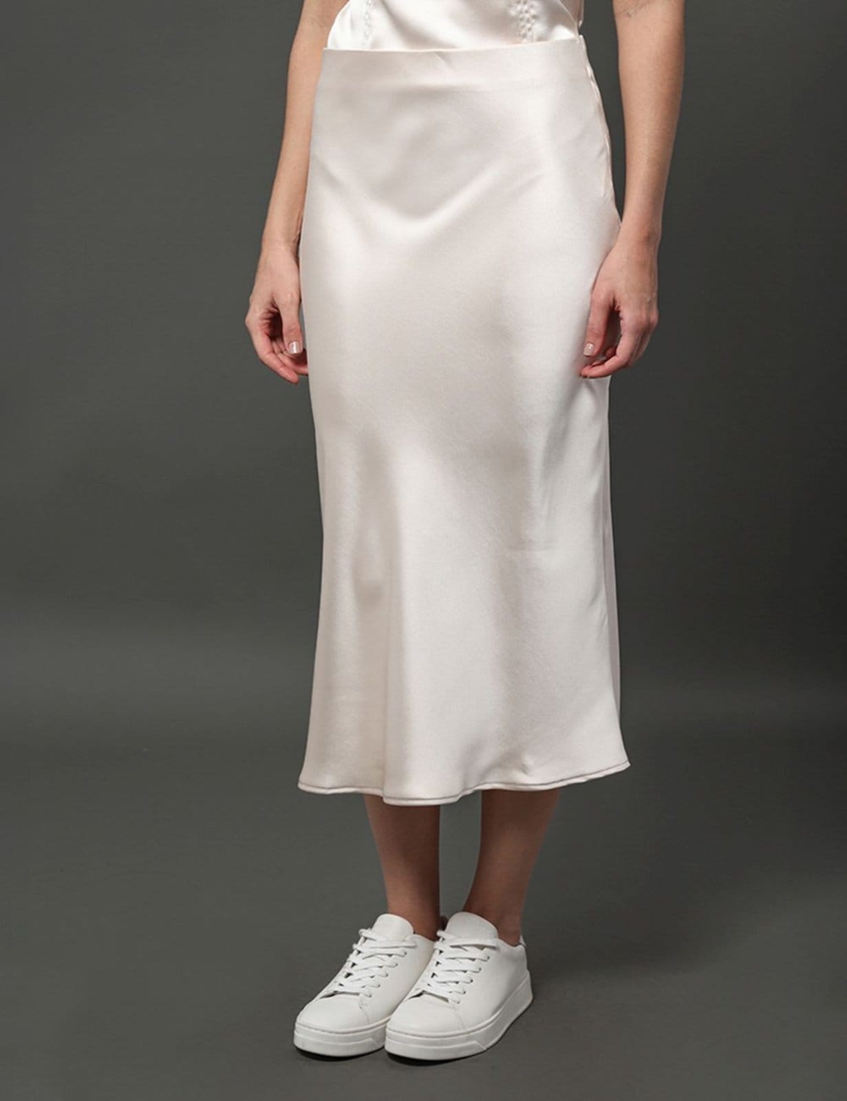 Saia Midi Acetinada Calvin Klein Jeans - Off White