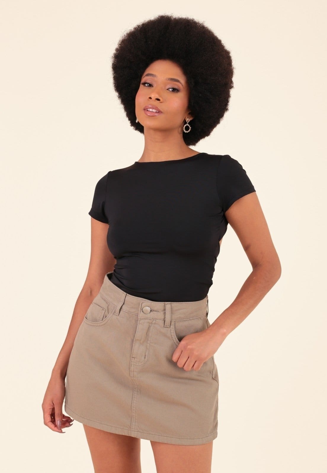 Short Saia Pop Me Em Sarja Médio